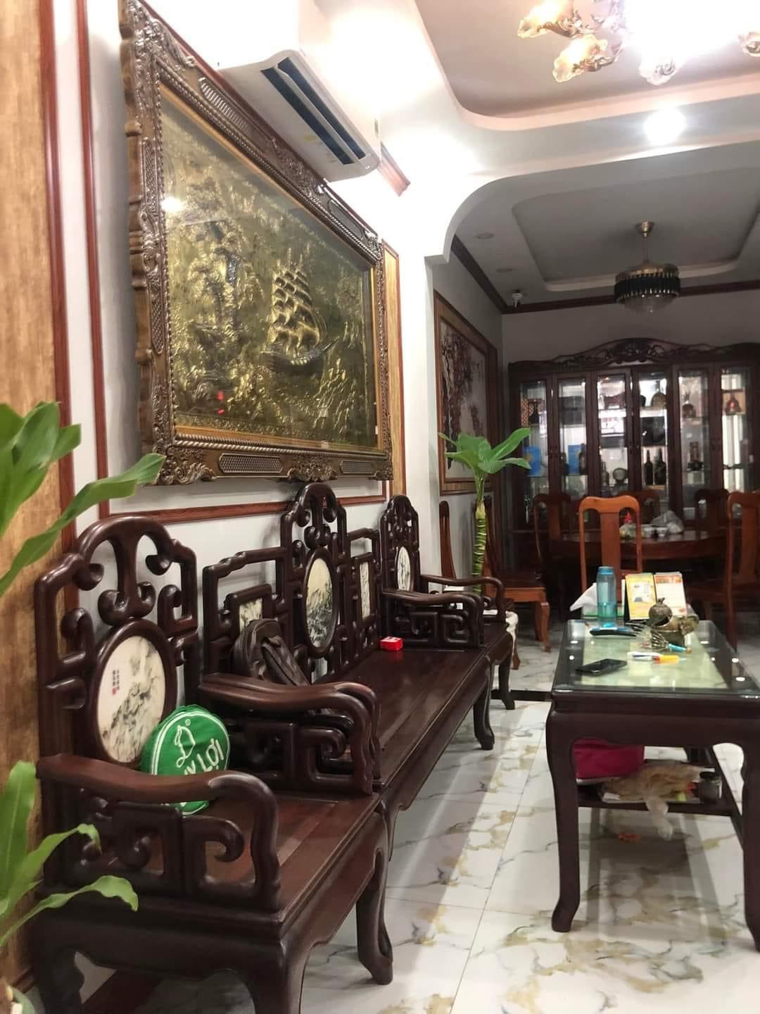 Bán nhà HXH vô nhà Vườn Chuối, Q3, (6m*14m), gara oto, 5 tầng, ful NT, 18.9 tỷ.