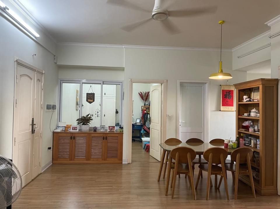 110m2