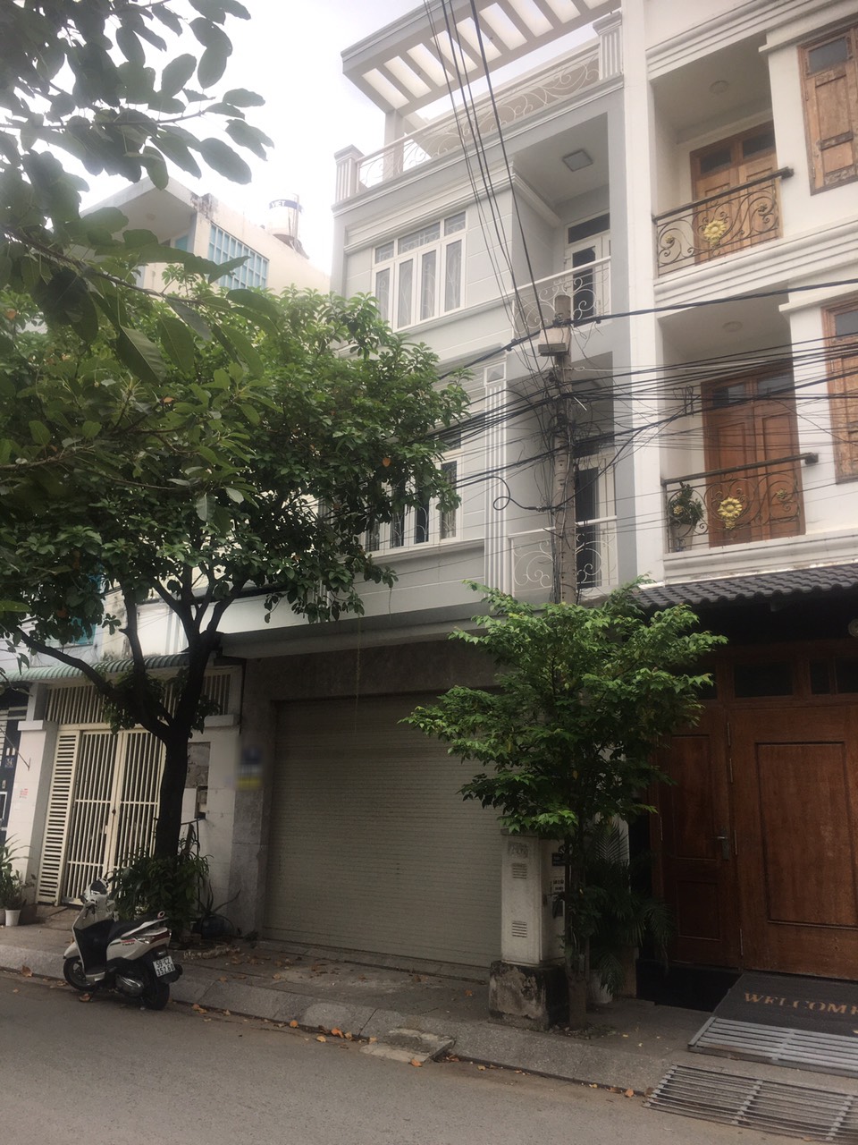 Cho Thuê NNC Mới trệt 2 lầu sân thượng KDC Tân Thuận Tây Q7,DT:5x14 .Giá:22tr.