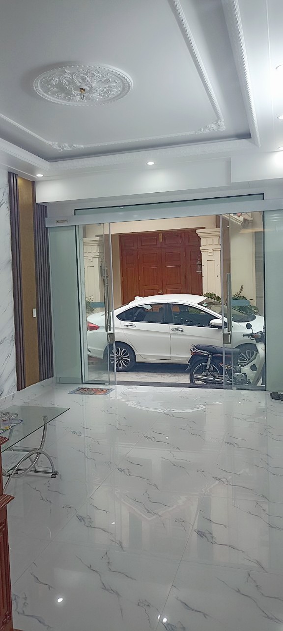 Bán nhà xây mới tinh 54m 4 tầng phố Trực Cát - Thiên Lôi giá 4 tỉ ô,tô tận cửa.