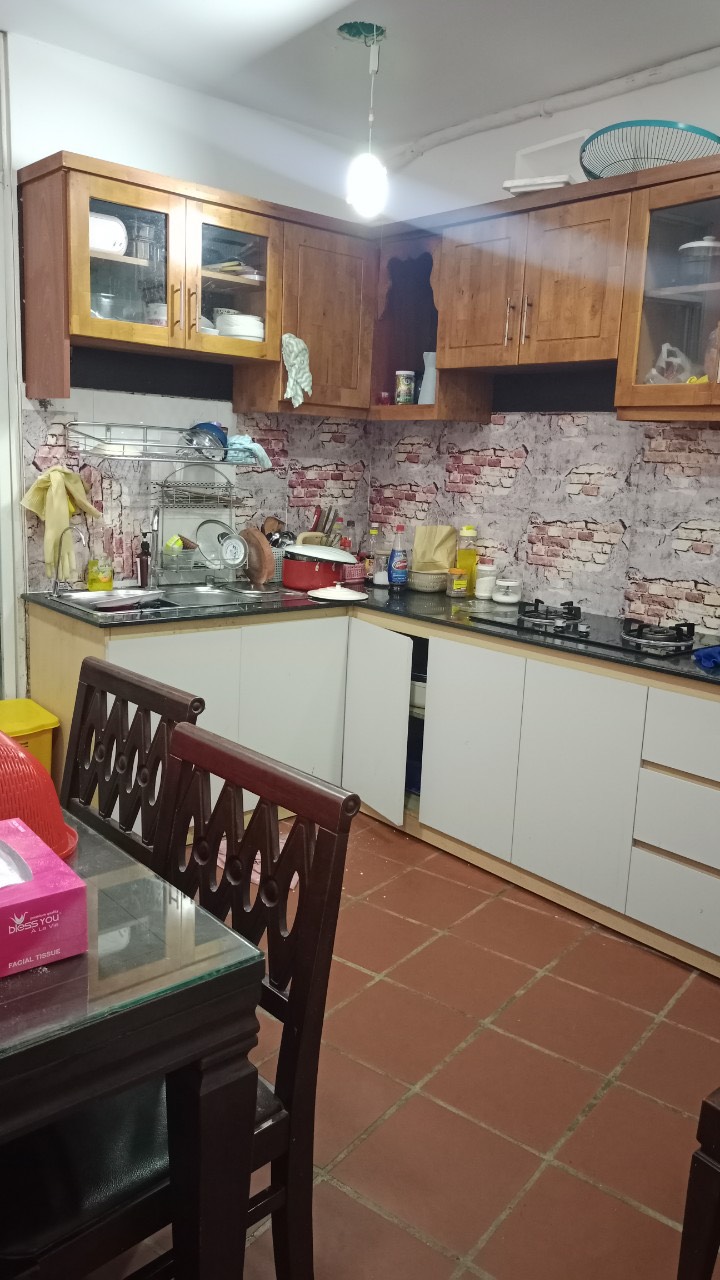 Cho thuê NNC Full Nội Thất 4pn 2wc Trần Xuân Soạn Q7.Giá:9tr/th.