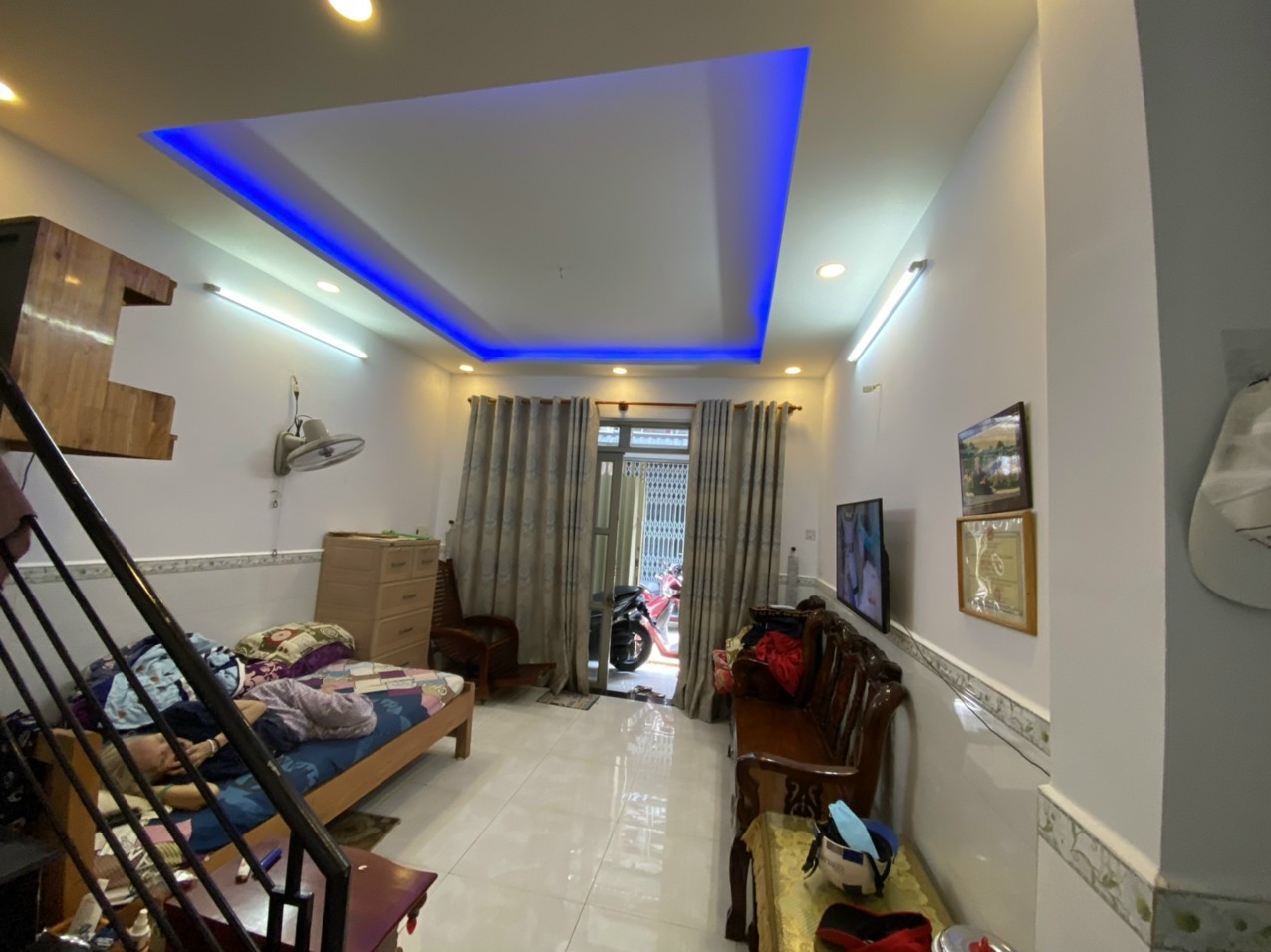 Bán Nhà Gò Vấp, 42m2, Chỉ 4. Tỷ, Quang Trung, Cách MT 30 mét, Hẻm oto 4m..