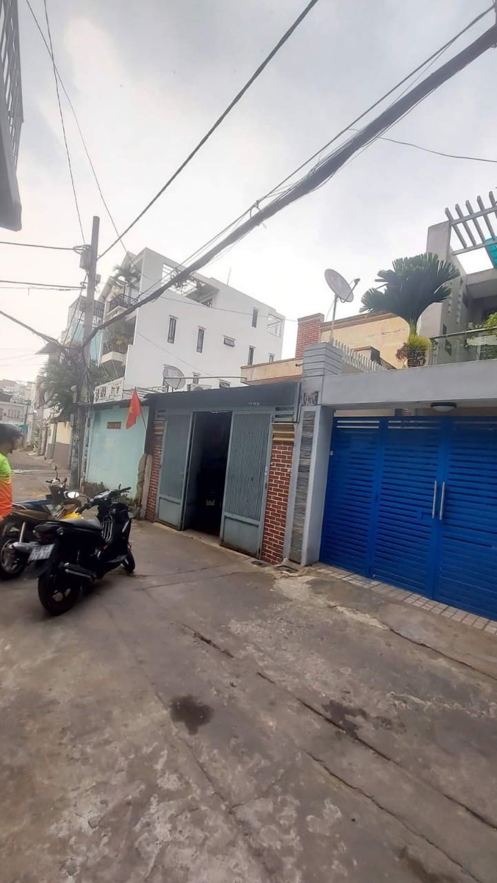 Bán gấp nhà HXH Phú Thọ Hòa Tân Phú 2 tầng 100m2 chỉ 7,3 tỷ còn TL.