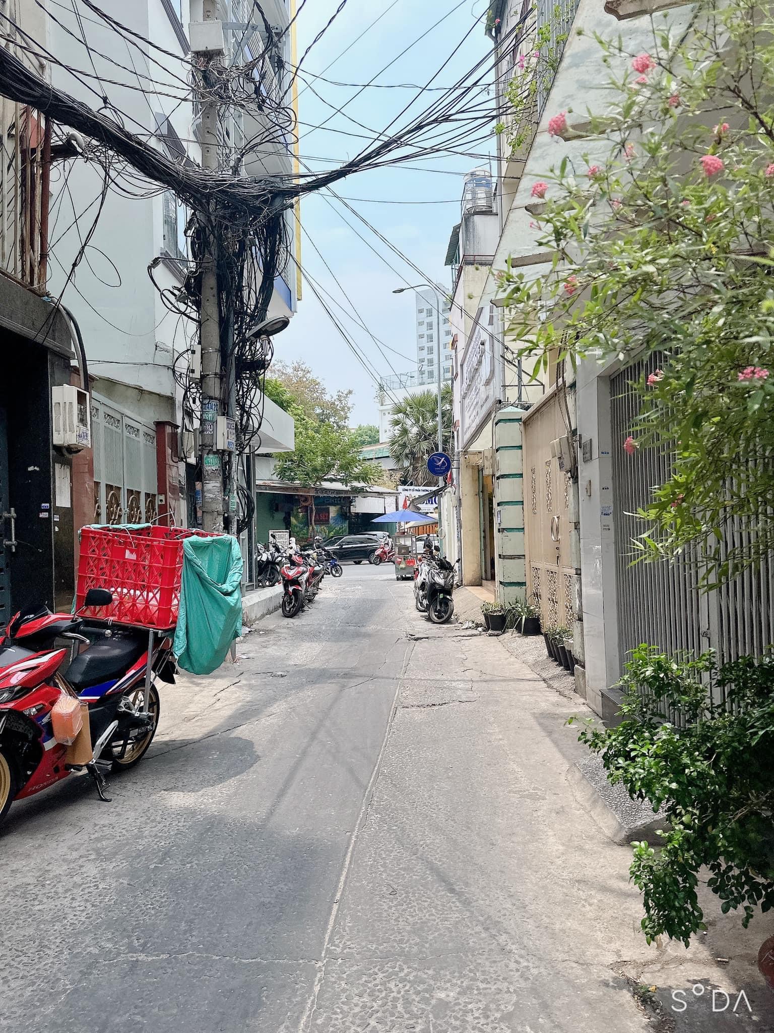 Nhà 4 tầng HXH 1 trục gần MT Cao Thắng, p12, Q10, TN 35Tr/th, 10PN, 103m2, 15.8 tỷ.