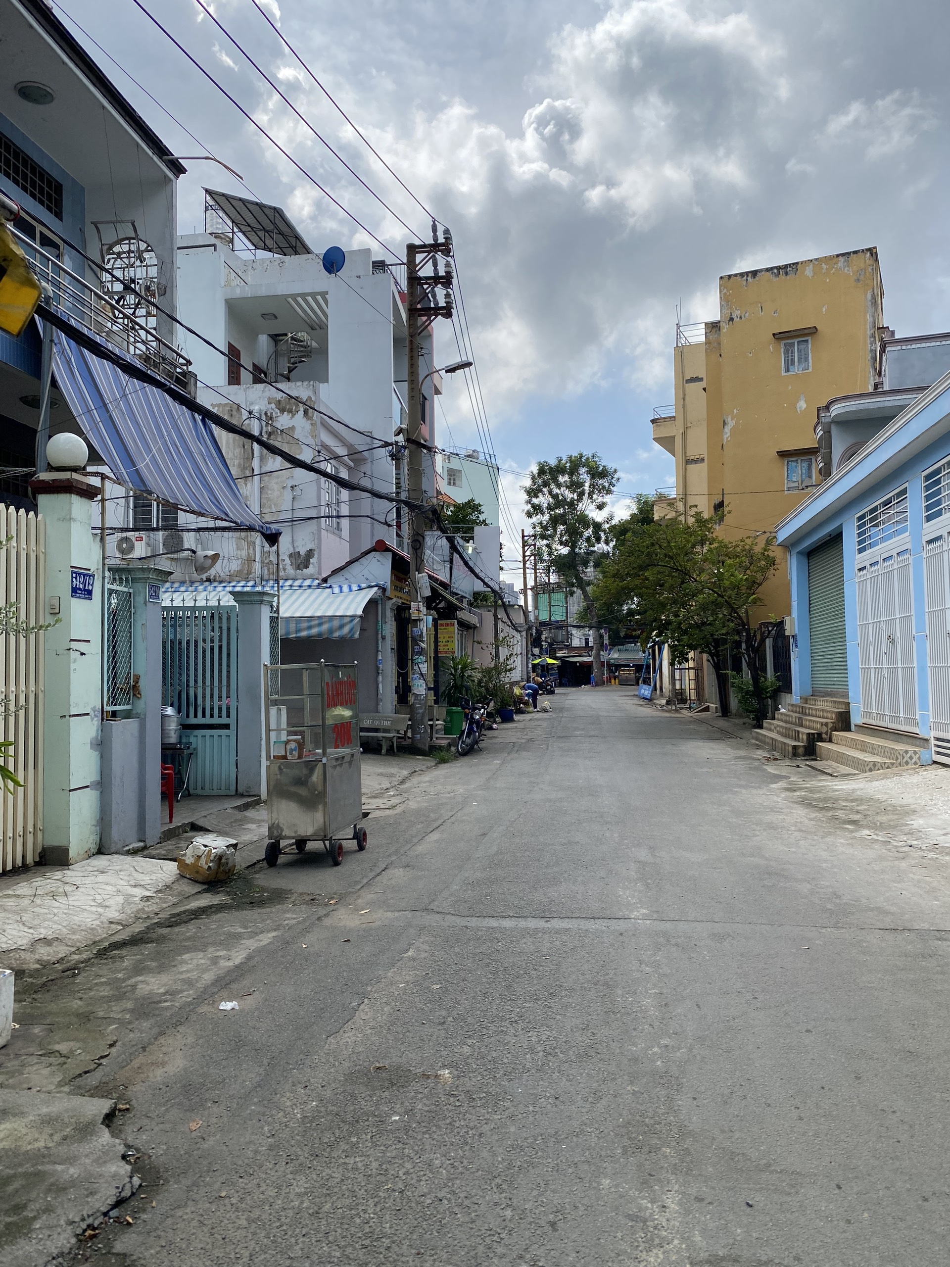 Chính Chủ cho thuê nhà mặt phố đường Tỉnh Lộ 10, Phường Bình Trị Đông.