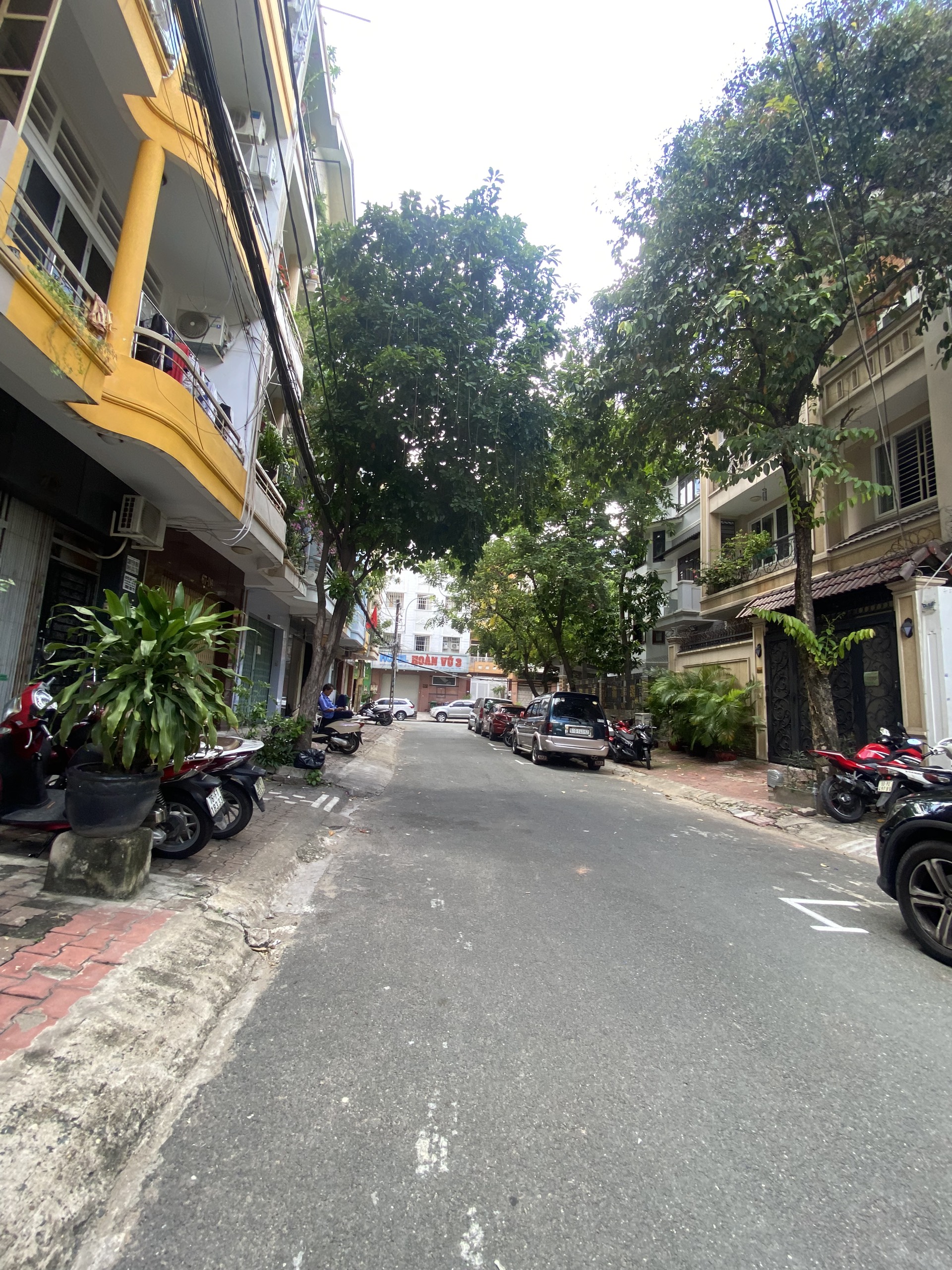 Bán Biệt Thự O8 KDC Miếu Nổi 36 tỷ,2Lau 136m.