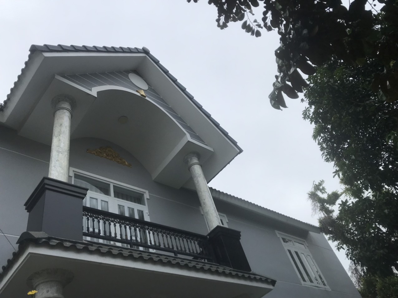 Cần tiền bán rẻ căn nhà tâm huyết vị trí đẹp, 1 trệt 1 lầu mái Thái, , ngay trung tâm TP. Biên Hòa, Đồng Nai.