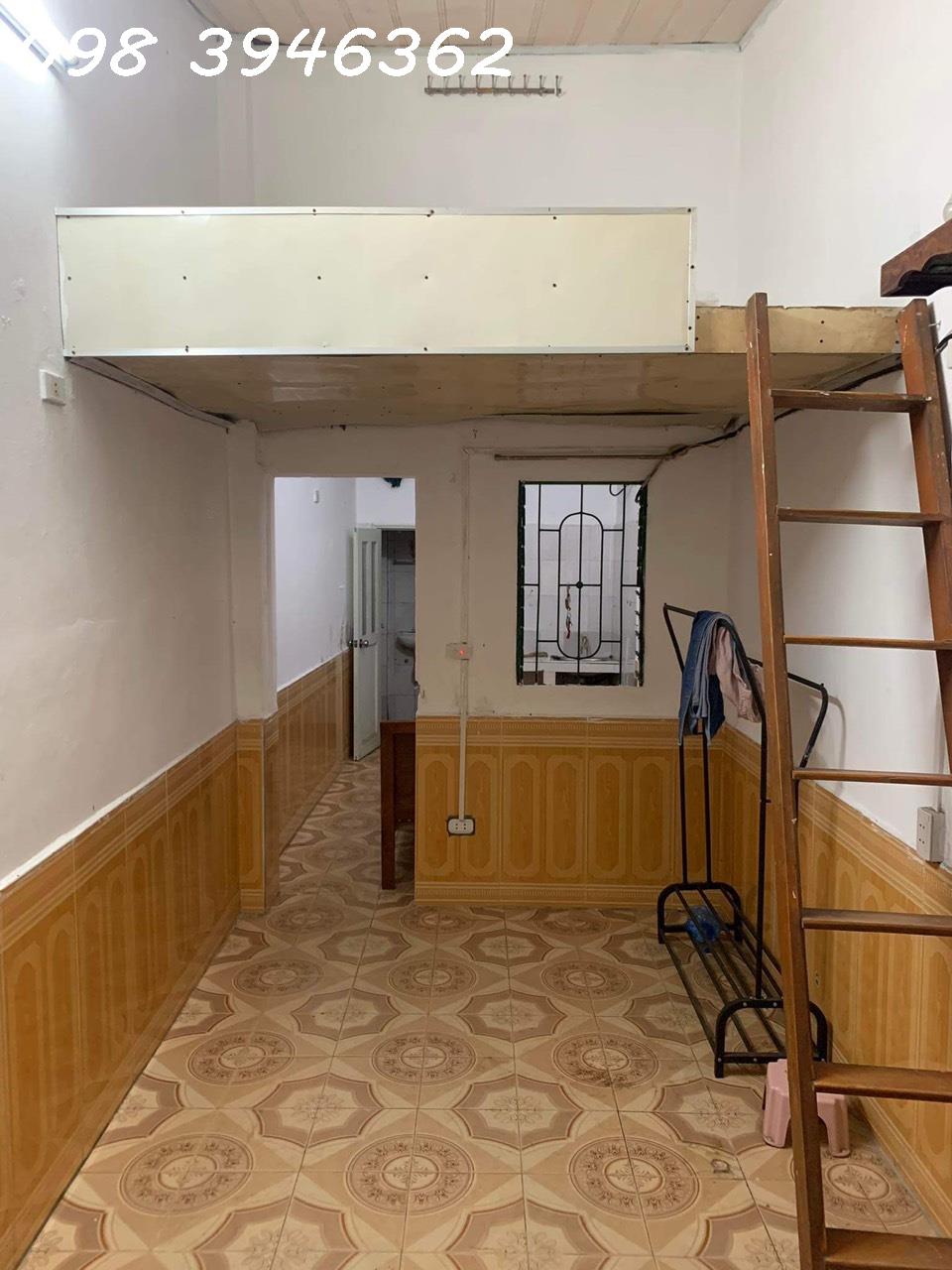 Chính chủ cho thuê nhà cấp 4 Đ. La Thành, quận Ba Đình (cạnh Bệnh viện Phụ Sản Hà Nội).