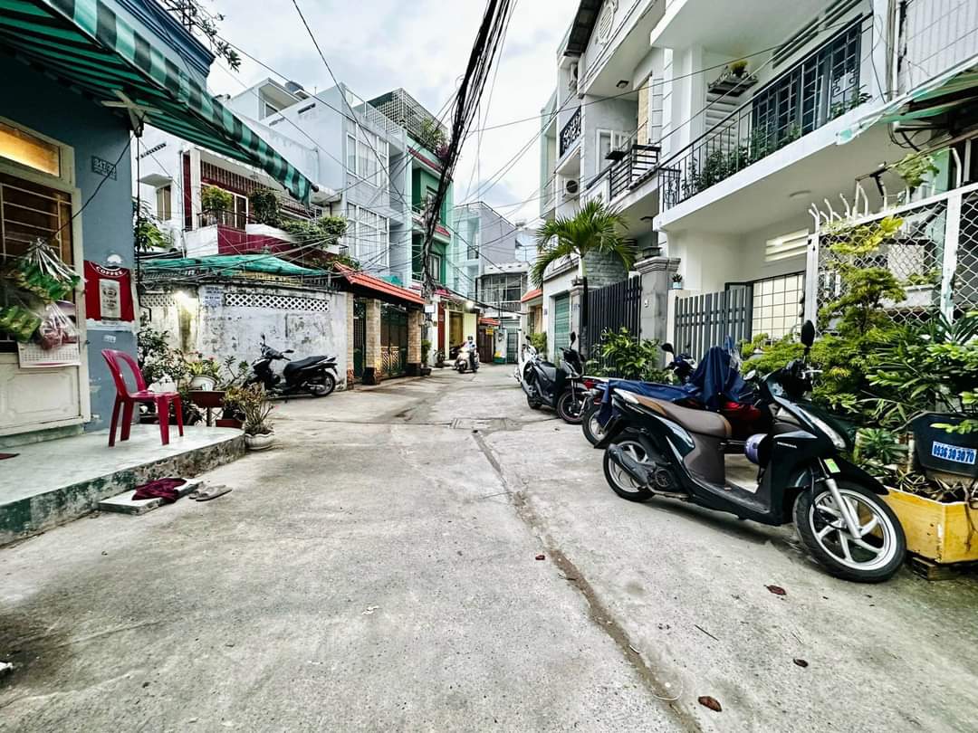 SIÊU PHẨM BÌNH THẠNH BÙI ĐÌNH TÚY - 30M2 2 TẦNG - NỘI THẤT MỚI XỊN - HXH - DÂN TRÍ.