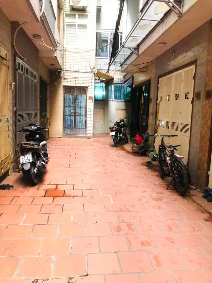 Bán Ngọc Thụy, Long Biên 34m2, 5 tầng, giá 3,6 tỷ