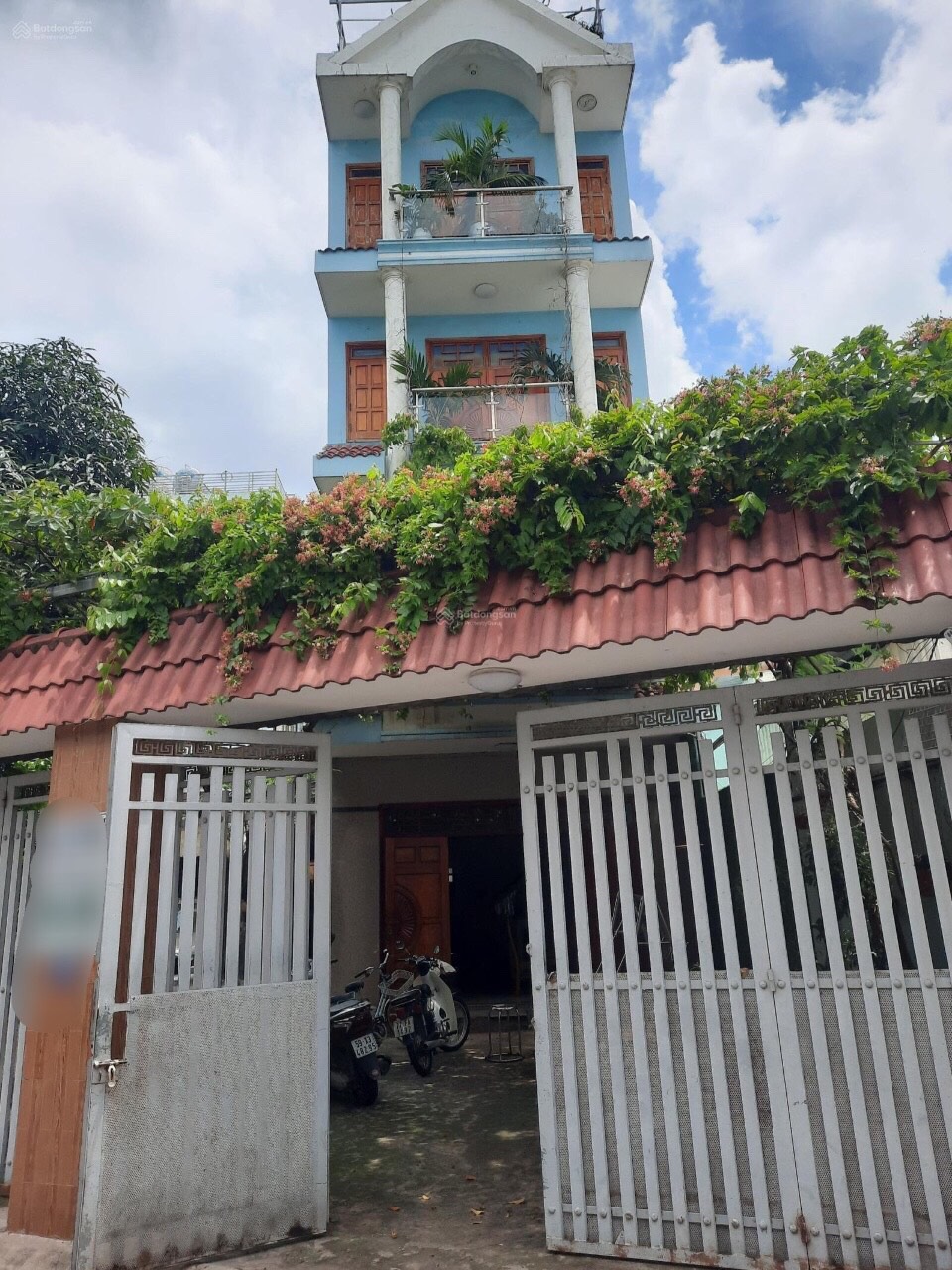 bán nhà Mặt tiền đường 5 Tầng. Ngang 10m, P. Linh Đông, dt 255 m².