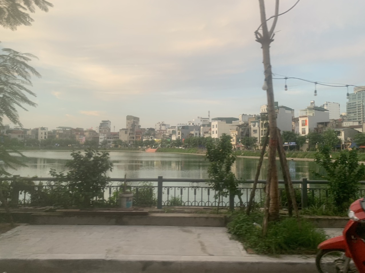 Mặt Phố 420M2 Mặt Tiền 12M – Có GPXD 9 Tầng 1 Hầm- Nở Hậu 85 Tỷ-CẠNH HỒ.