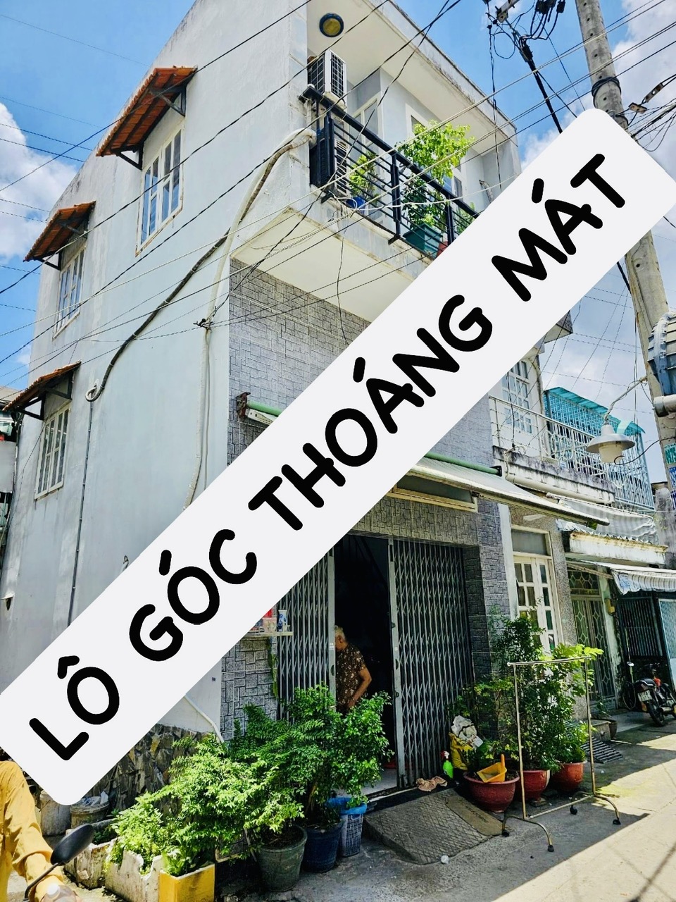 GẤP BÁN - MIẾU GÒ XOÀI - HẺM XE HƠI - 3 TẦNG 3 PHÒNG NGỦ CHỈ 1.95 TỶ.