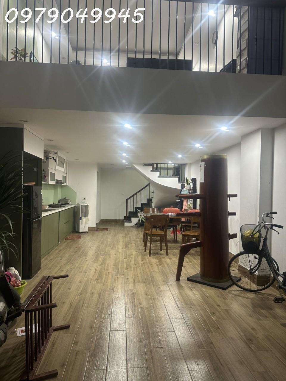 BÁN NHÀ DẪN XÂY PHÚ MINH, Ô TÔ VÀO NHÀ, KINH DOANH, 54M2X4T, CỰC ĐẸP, GIÁ 5.4 TỶ.