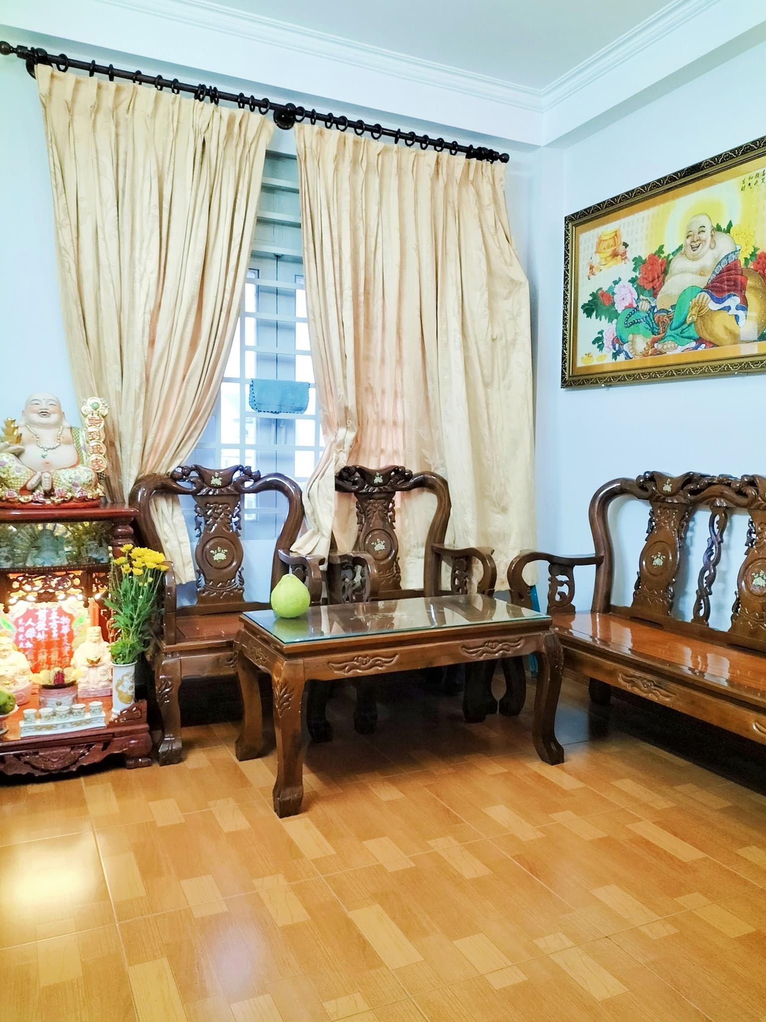 Cần tiền du học, bán nhà Tô Hiến Thành, 3 tầng, 3PN, hẻm thoáng thông, 55m2, 8.4 tỷ.