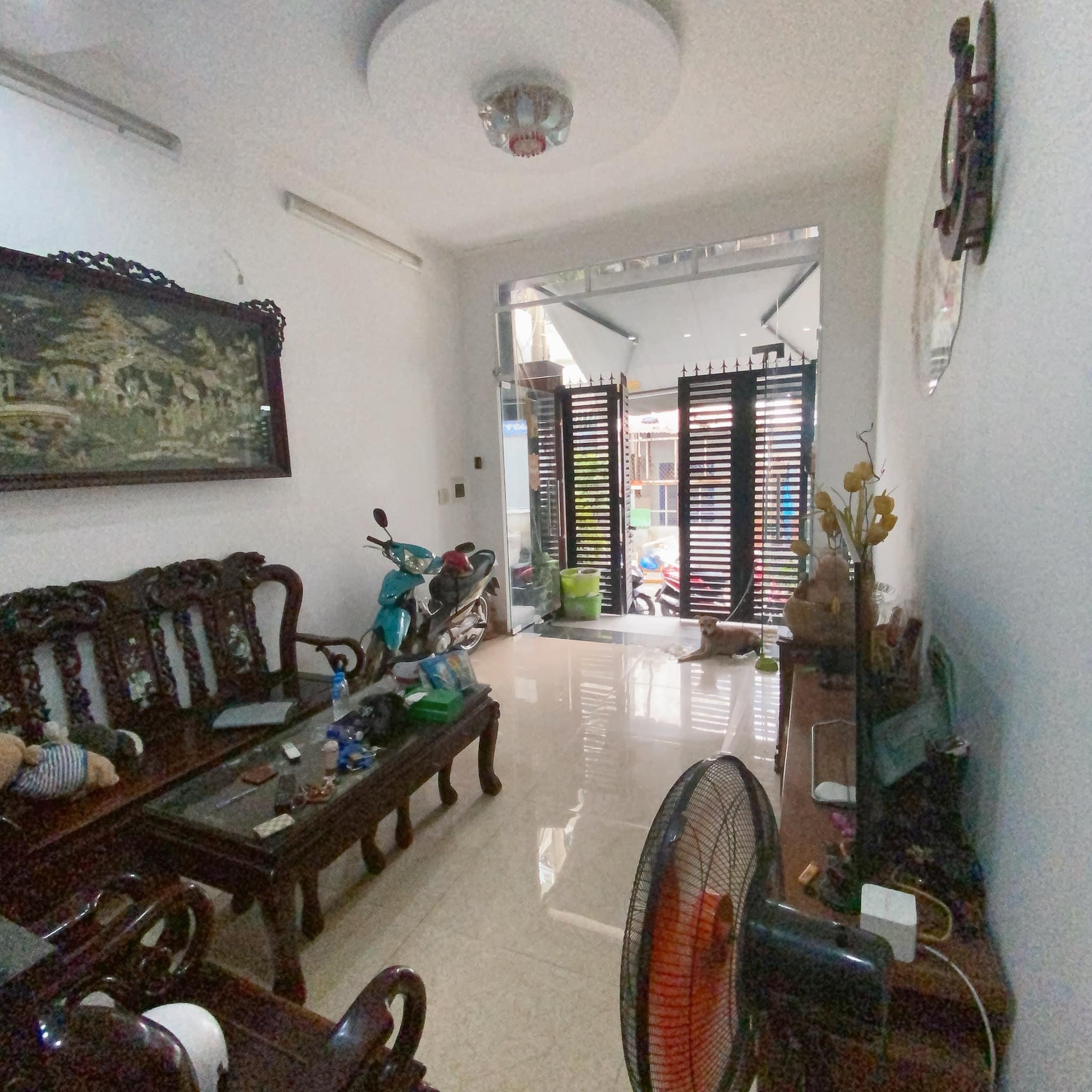 Bán nhà HXH Trường Sa, p3, TB, hẻm thông Phạm Văn Hai, 3PN, vị trí đẹp, 45m2, 7.2, tỷ.