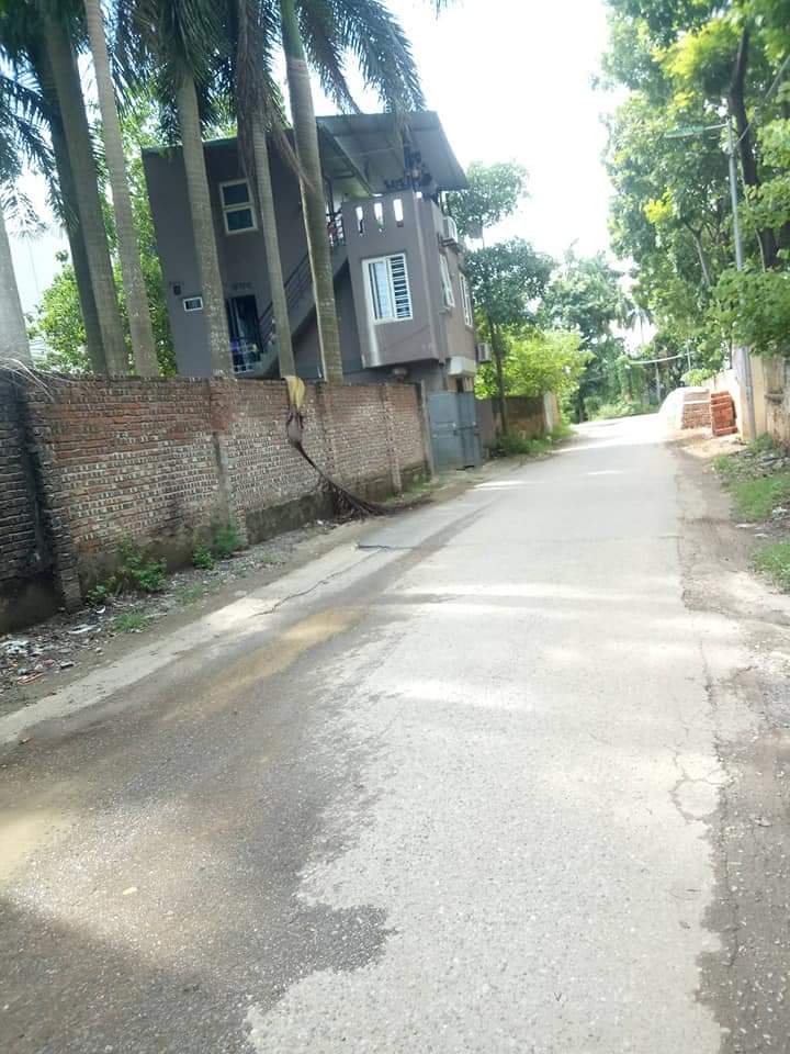 BÁN 40M VUÔNG ĐẤT Ô TÔ ĐỖ CỬA THỤY PHƯƠNG GIÁ THƯƠNG LƯỢNG 2,6 TỶ.