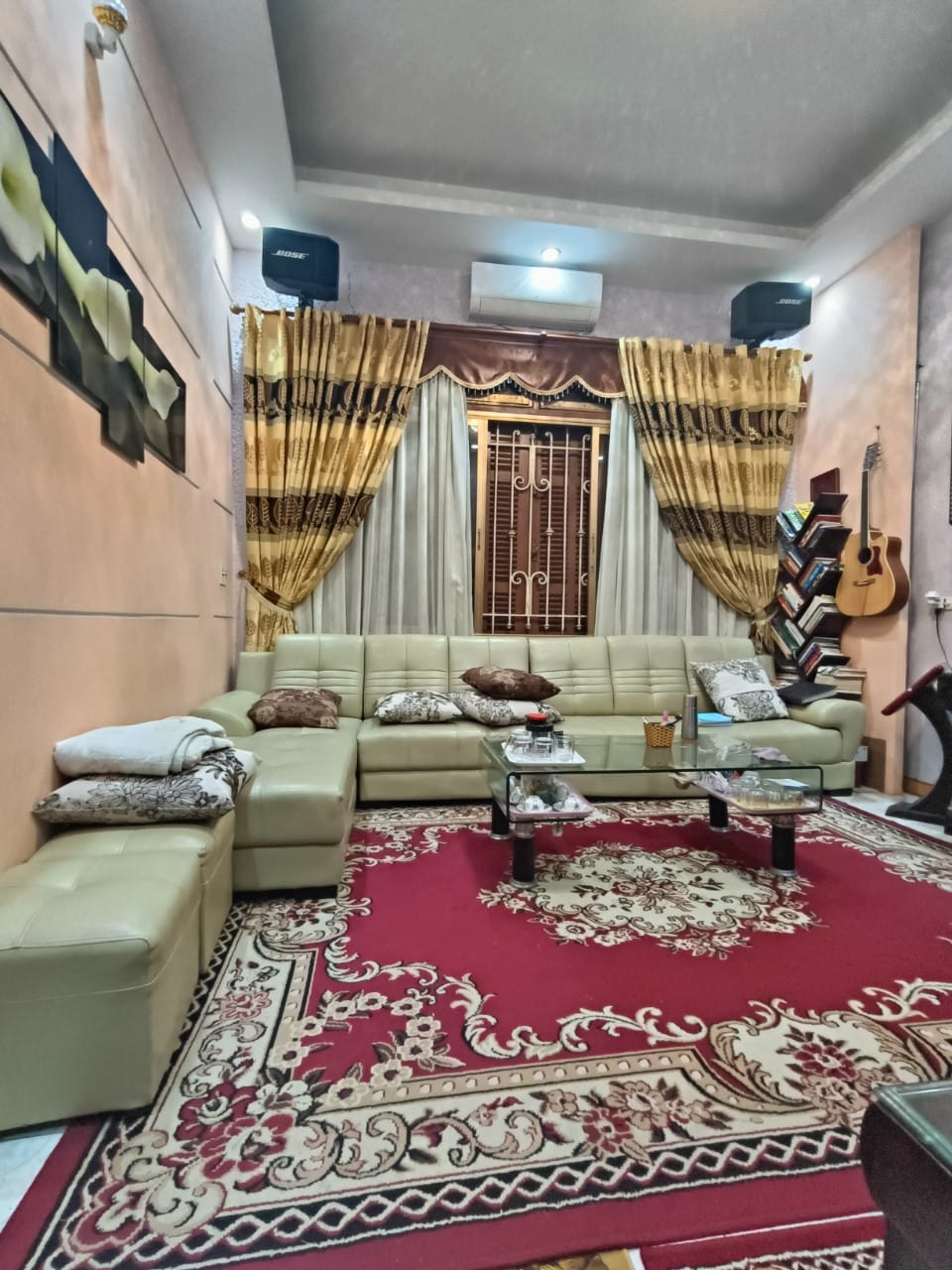 Bán nhà phố Lương Sử C, 2 thoáng, 20m ô tô, nhà đẹp, Nt xịn, 65m, 5 tỷ 2.