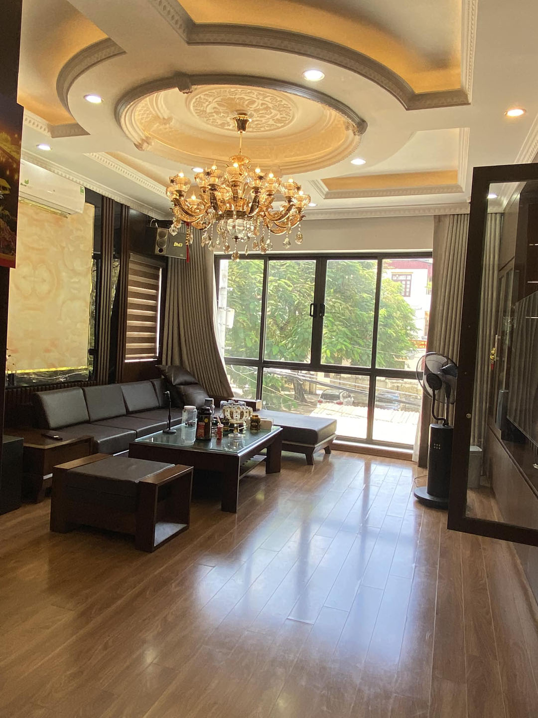 Bán nhà đẹp thang máy, gara ô tô, Ngọc Thuỵ, Long Biên, ngõ ô tô thông, 48M, nhỉnh 7 tỷ.