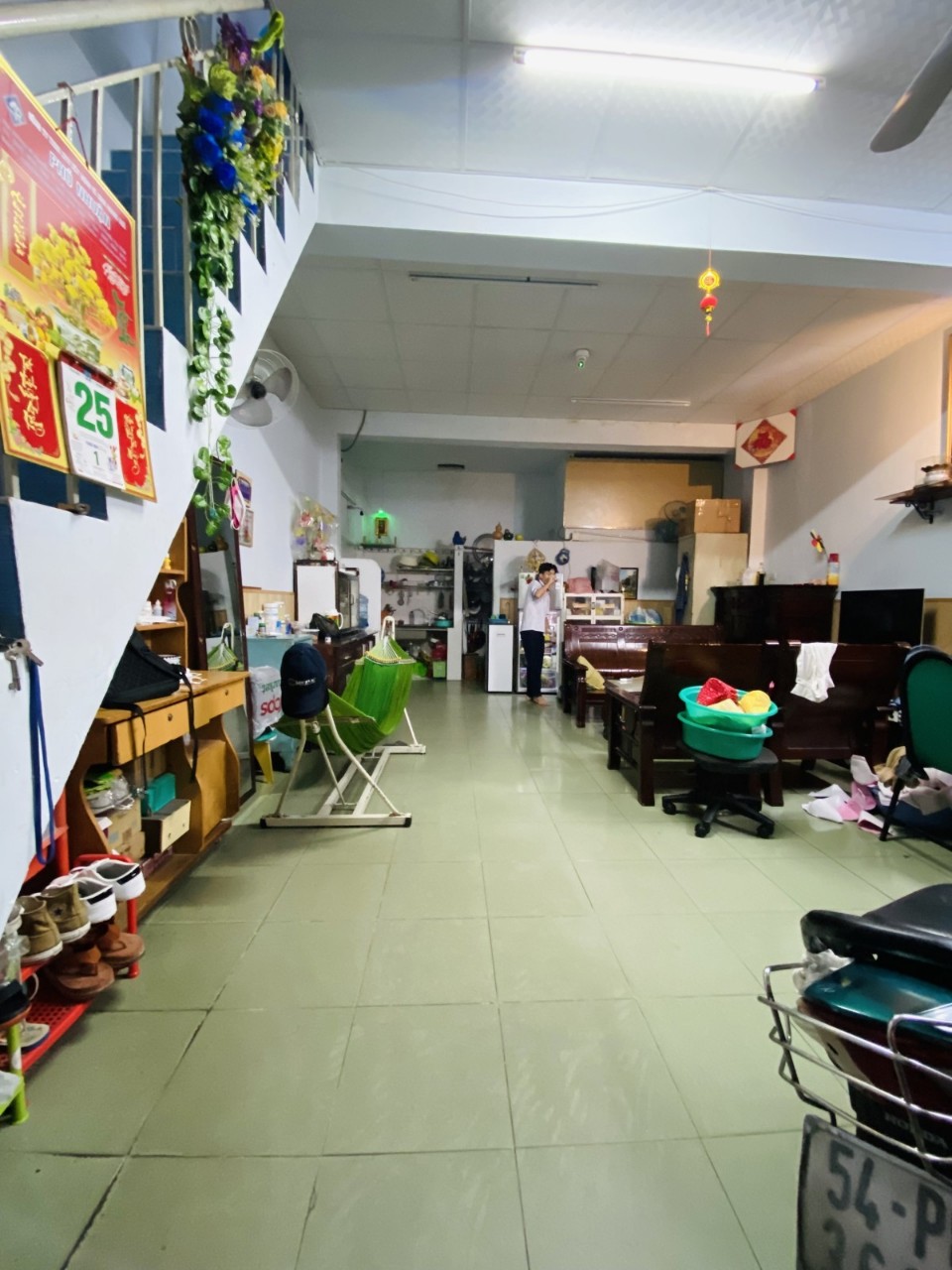 Bán nhà Lạc Long Quân GẦN CHỢ TÂN BÌNH 56m2, ngang 4m nhỉnh 4 tỷ.