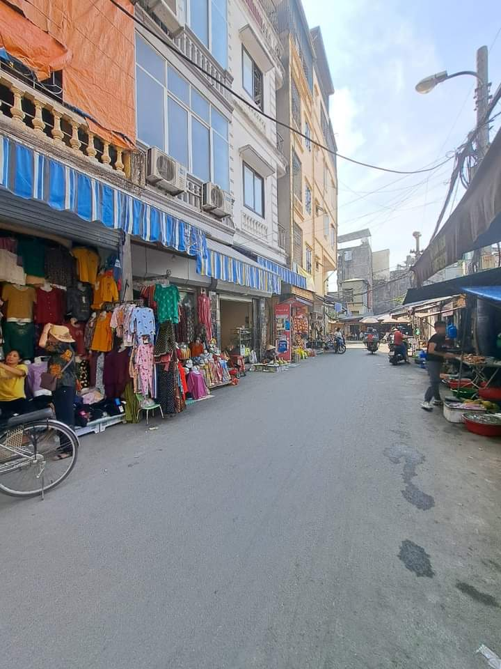 BÁN NHÀ MẶT CHỢ VĂN CHƯƠNG Ô TÔ TRÁNH - 53M2 – 4 TẦNG – 10.2 TỶ.