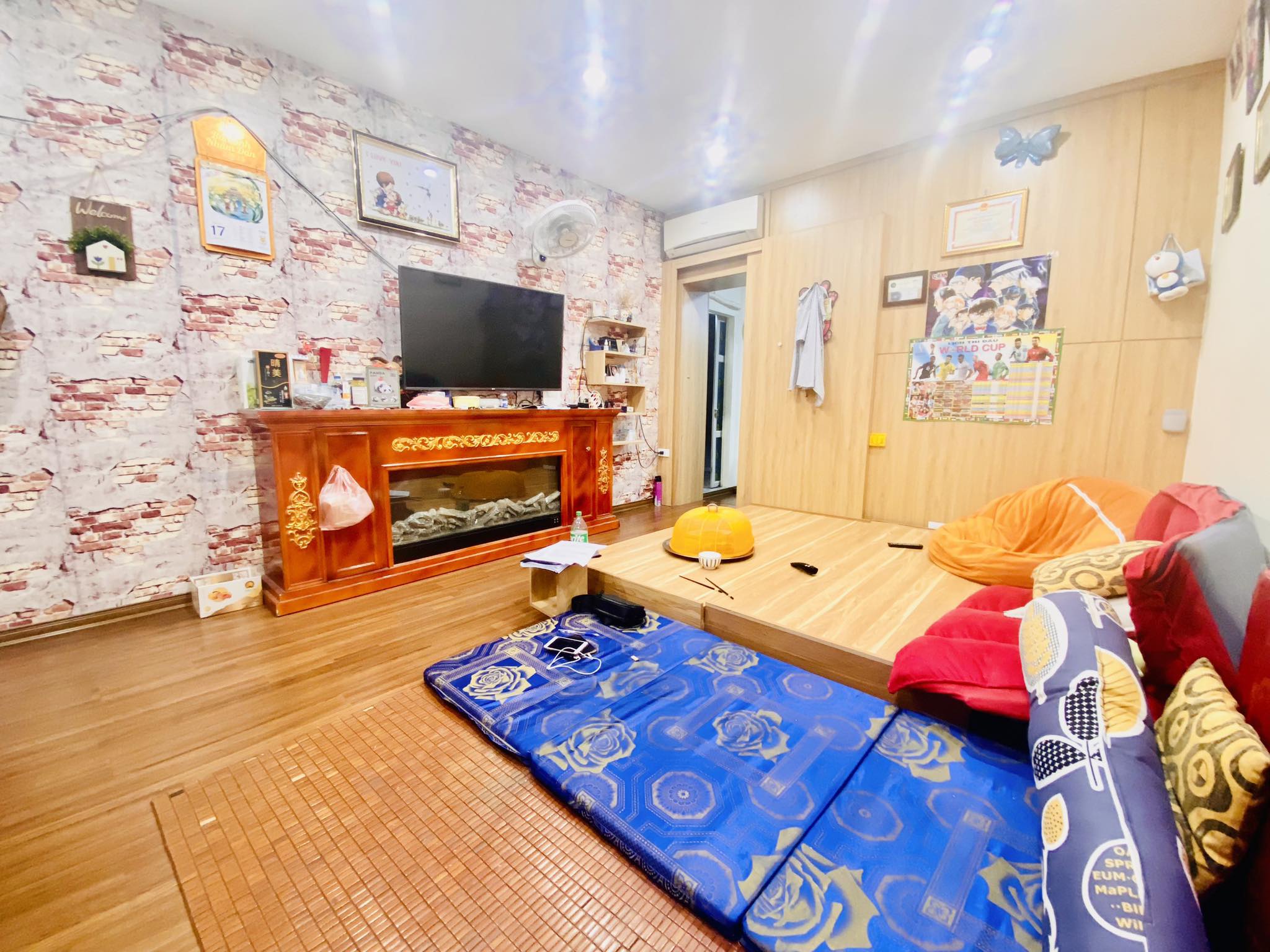 CĂN HỘ TẬP THỂ ĐẠI LA - NHÀ ĐẸP - 2 MẶT THOÁNG - Ô TÔ ĐỖ CẦU THANG - VỀ Ở LUÔN