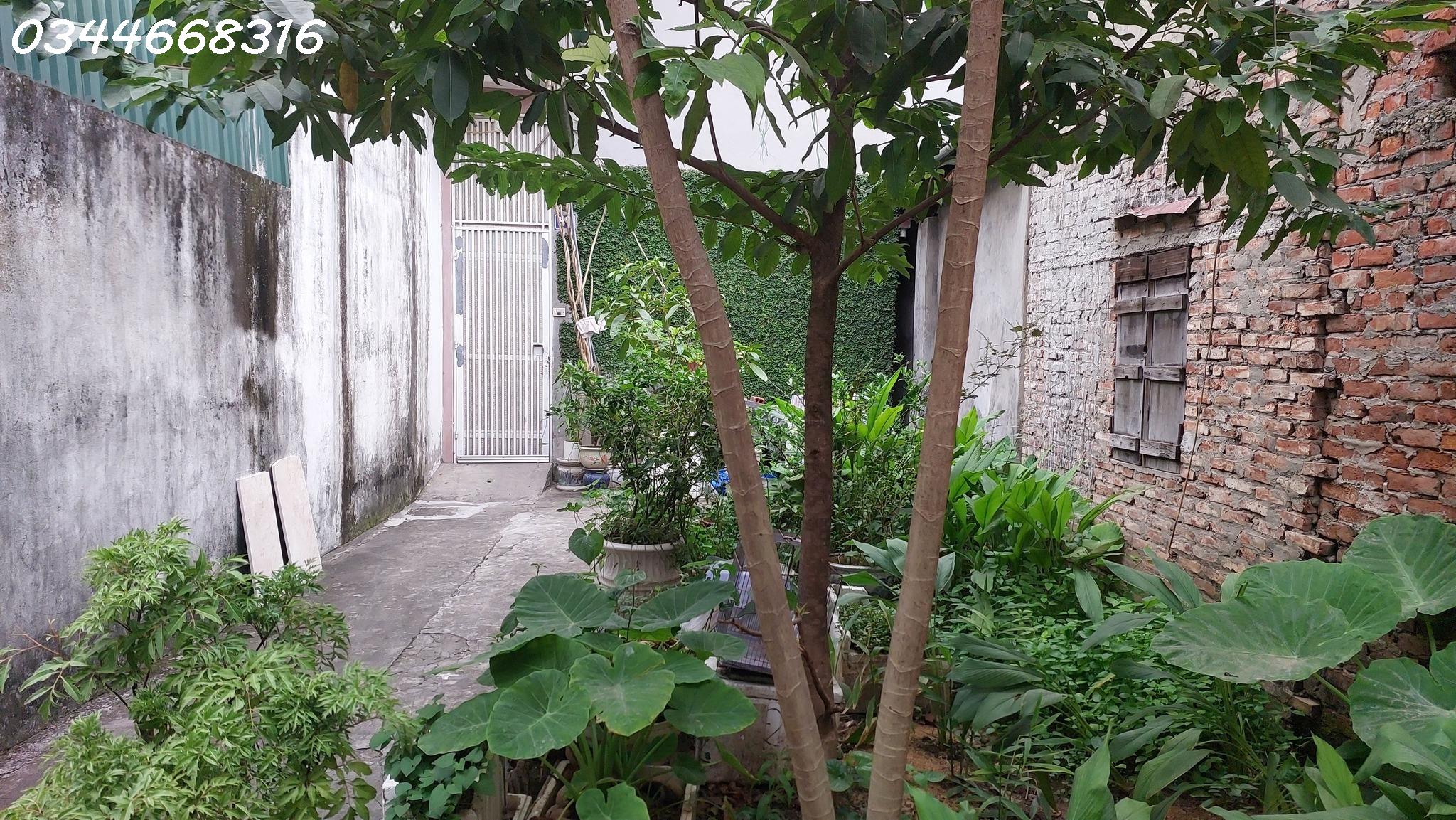 Bán đất Phúc Đồng, Long Biên, 30m2, full thổ cư, lô góc, 1,75 tỷ.