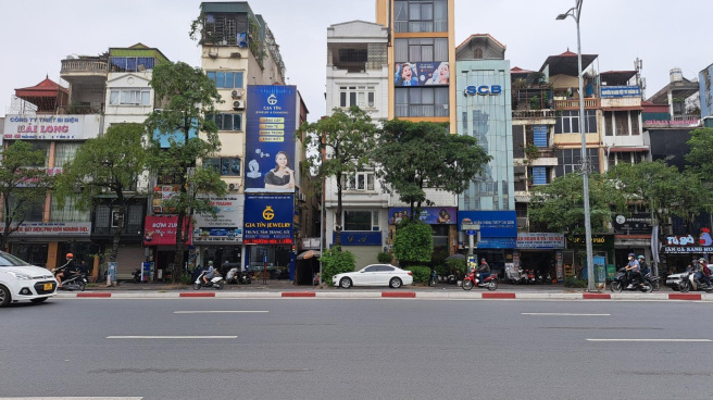 BÁN NHÀ MẶT PHỐ TRẦN KHÁT TRÂN 35M2 3 TẦNG - MT 6.3M - KINH DOANH SẦM UẤT – GIÁ 17.5 TỶ.