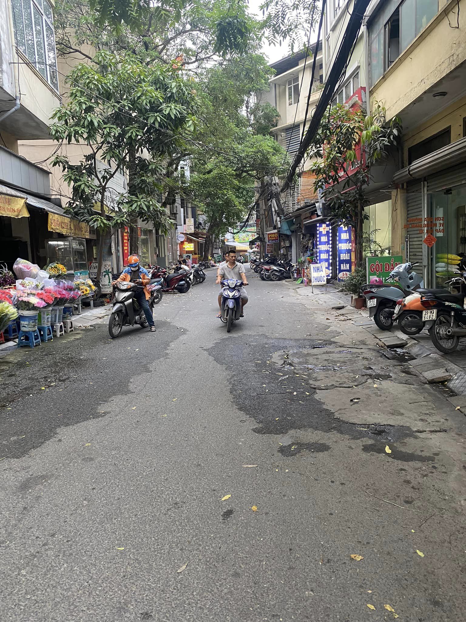 BÁN NHÀ MẶT PHỐ VĨNH TUY 94M2 4 TẦNG – 2 MẶT PHỐ - MT 4M - VỈA HÈ KINH DOANH – GIÁ 19 TỶ.