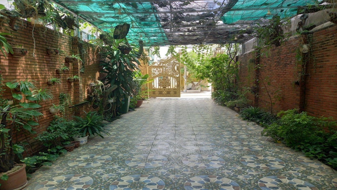 BIỆT THỰ NGHỈ DƯỠNG PHỤNG DƯỠNG MẸ GIÀ 350m2 = 6,5 tỷ.