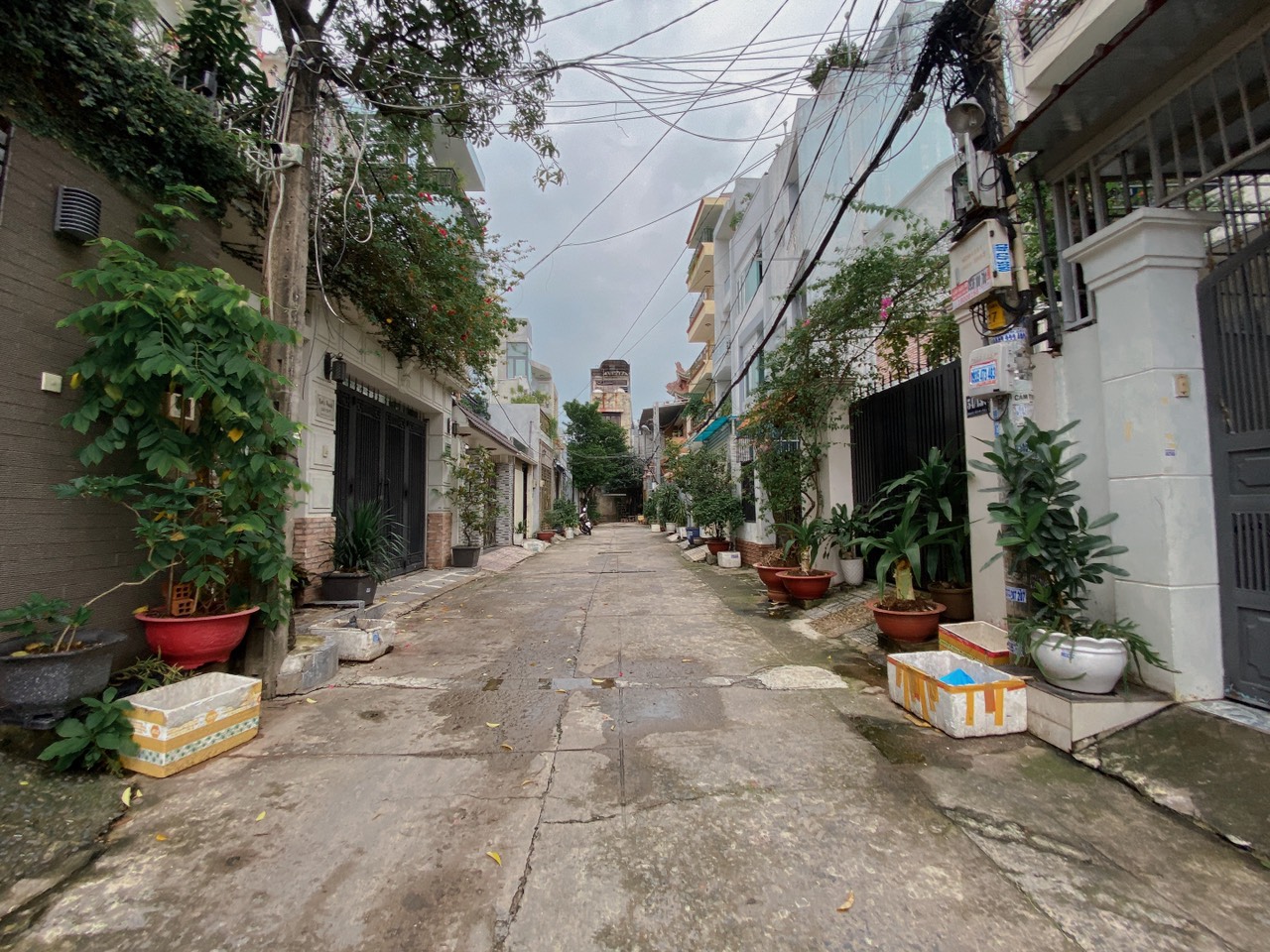 Bán nhà Hẻm xe hơi Nguyễn Văn Khối ,Q Gò Vấp 4️⃣2️⃣m2 - Giá 3️⃣Tỷ ..