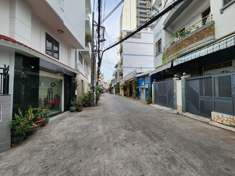 Bán nhà 2MT,4tầng,4x11m2,nguyễn trường tộ,phú nhuận,giá:7,xty.