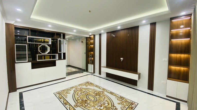 THƯỢNG THANH - MẶT NGÕ Ô TÔ TRÁNH KINH DOANH - 5 TẦNG THANG MÁY MỚI - GẦN KĐT KHAI SƠN - TIỆN ÍCH NHIỀU - AN SINH ĐỈNH.