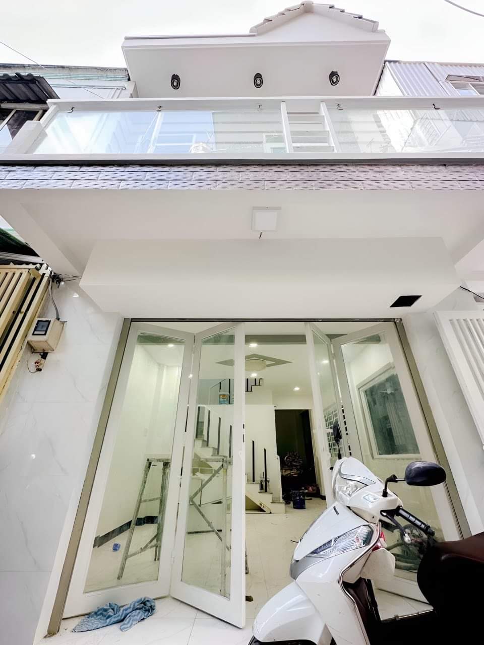 NHÀ MỚI, HẺM 3m, 5x11m, 10m RA TXS Q7 CHỈ 4.6TỶ.