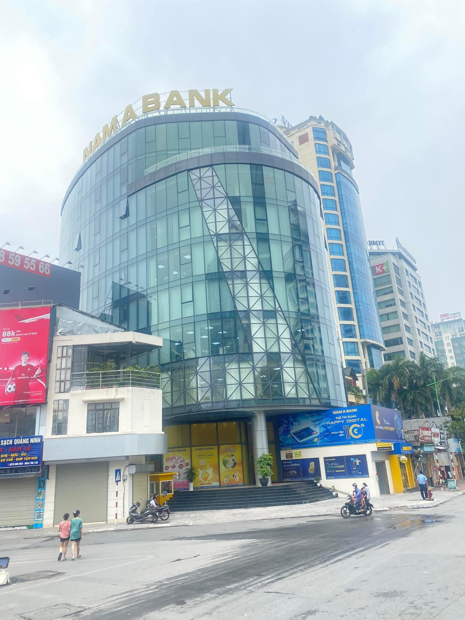 TOÀ BUILDING 12 TẦNG 630m2 MẶT PHỐ KIM MÃ ĐẸP NGUY NGA TRÁNG LỆ CHUẨN PHONG CÁCH CHÂU ÂU.