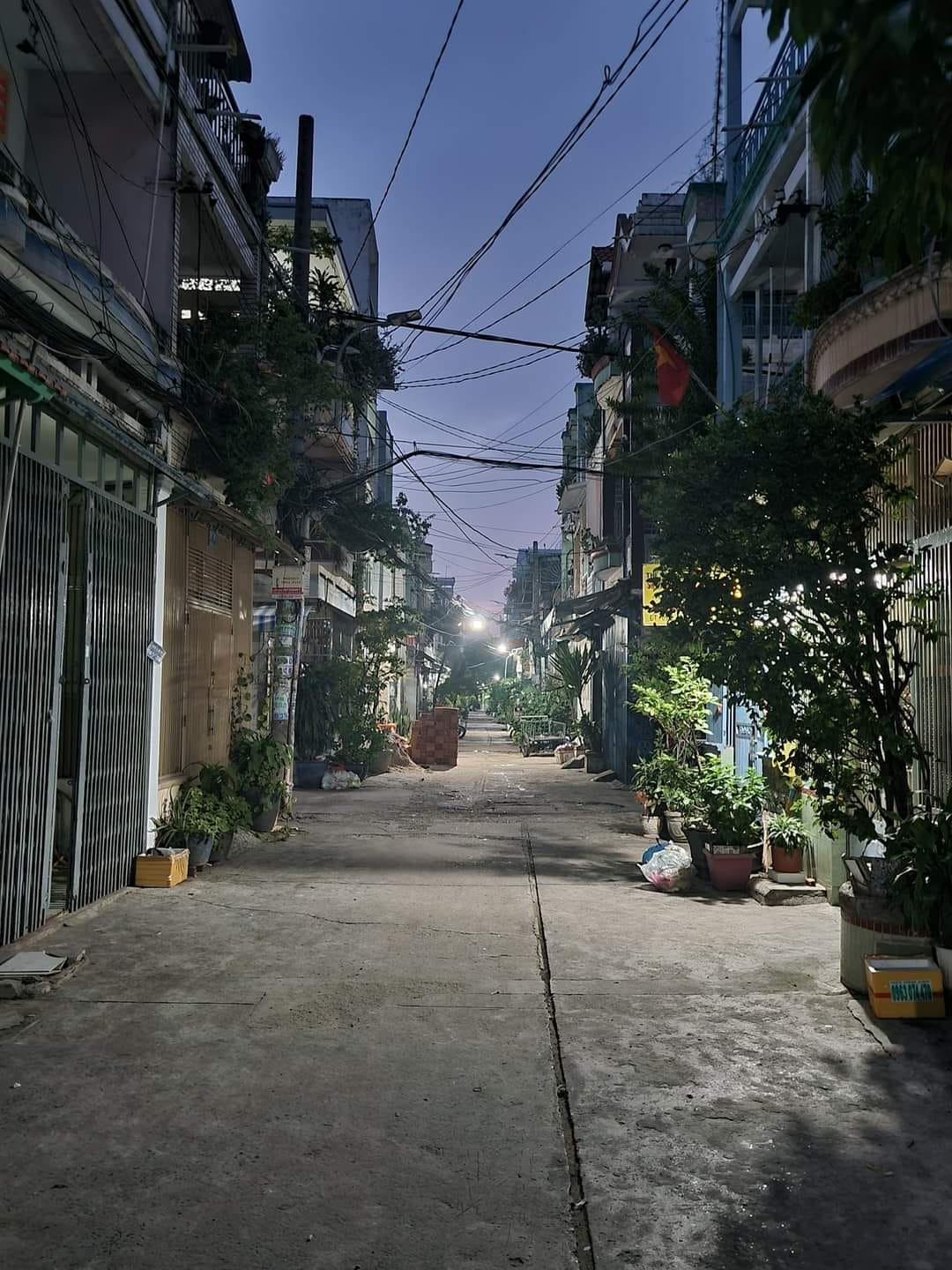 28/10/2023 giảm hơn 10%, Giá mới 5.2 tỷ - P.3, Q.11 - HẺM XE HƠI THÔNG - 4 TẦNG - 39M2