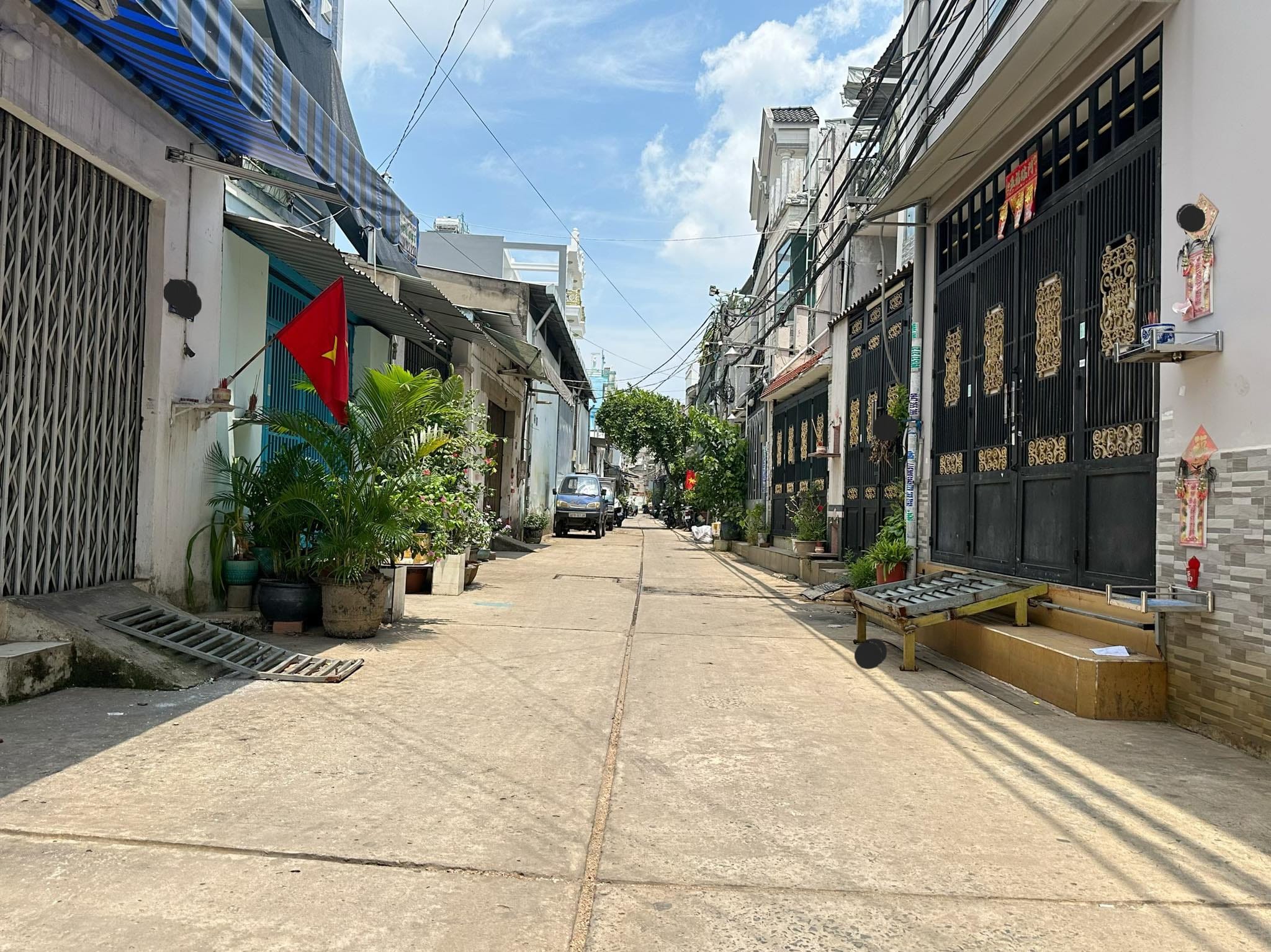 Bán nhà đường Hương Lộ 2 - Bình Tân - HẠ CHÀO CÒN 3,8 TỶ - 64M2 - HXH - GẤP BÁN.