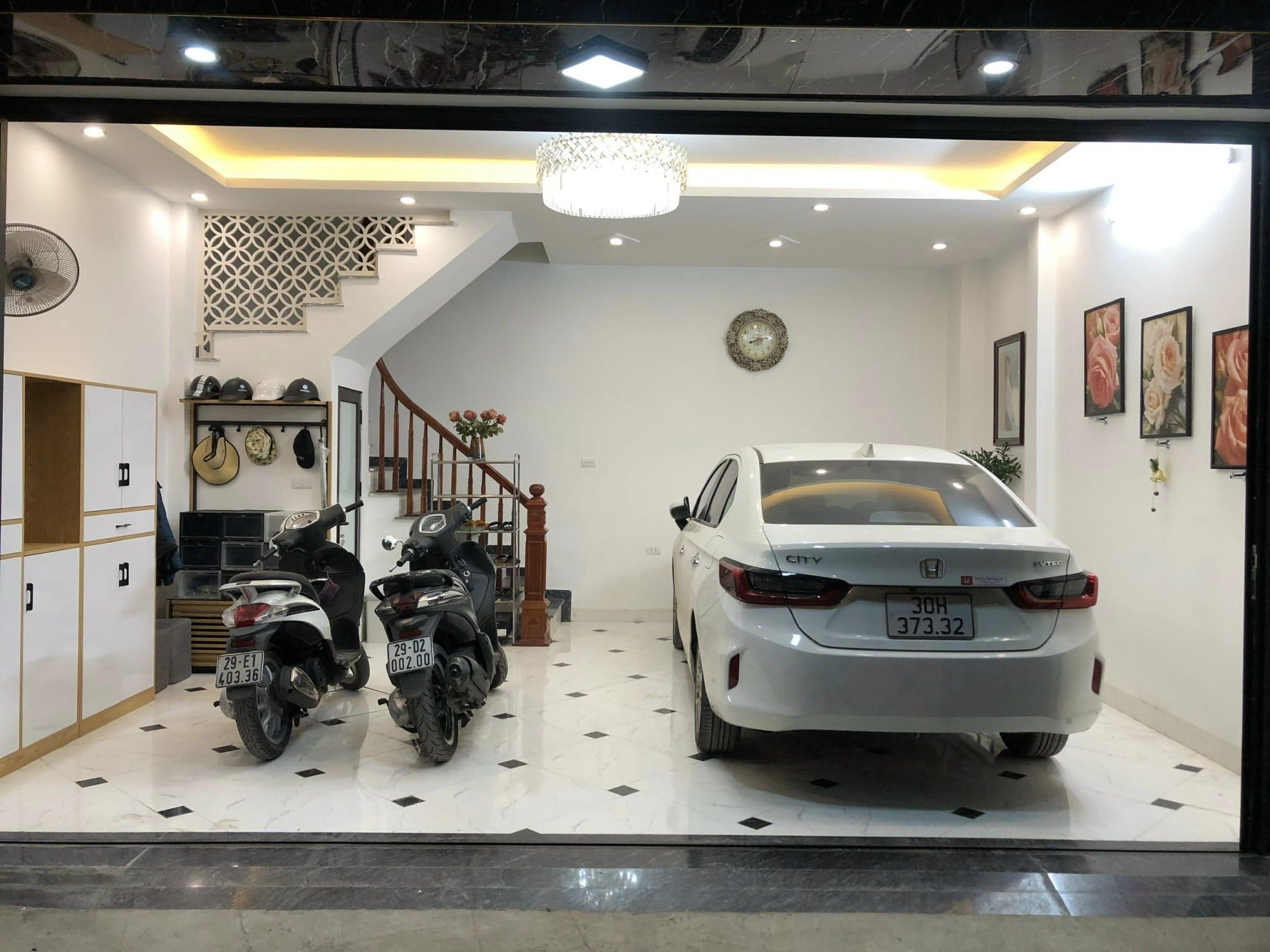 NHÀ MỚI ĐẸP PHÂN LÔ THANH XUÂN - Ô TÔ 7 CHỖ VÀO NHÀ – FULL NỘI THẤT XỊN - MẶT TIỀN RỘNG.