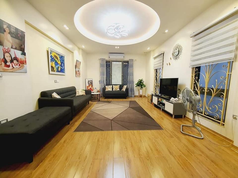 DIỆN TÍCH RỘNG, GIÁ RẺ, TÂY SƠN, ĐỐNG ĐA, Ô TÔ QUA, KINH DOANH,80M2 x 5T, CHỈ 8.5 TỶ