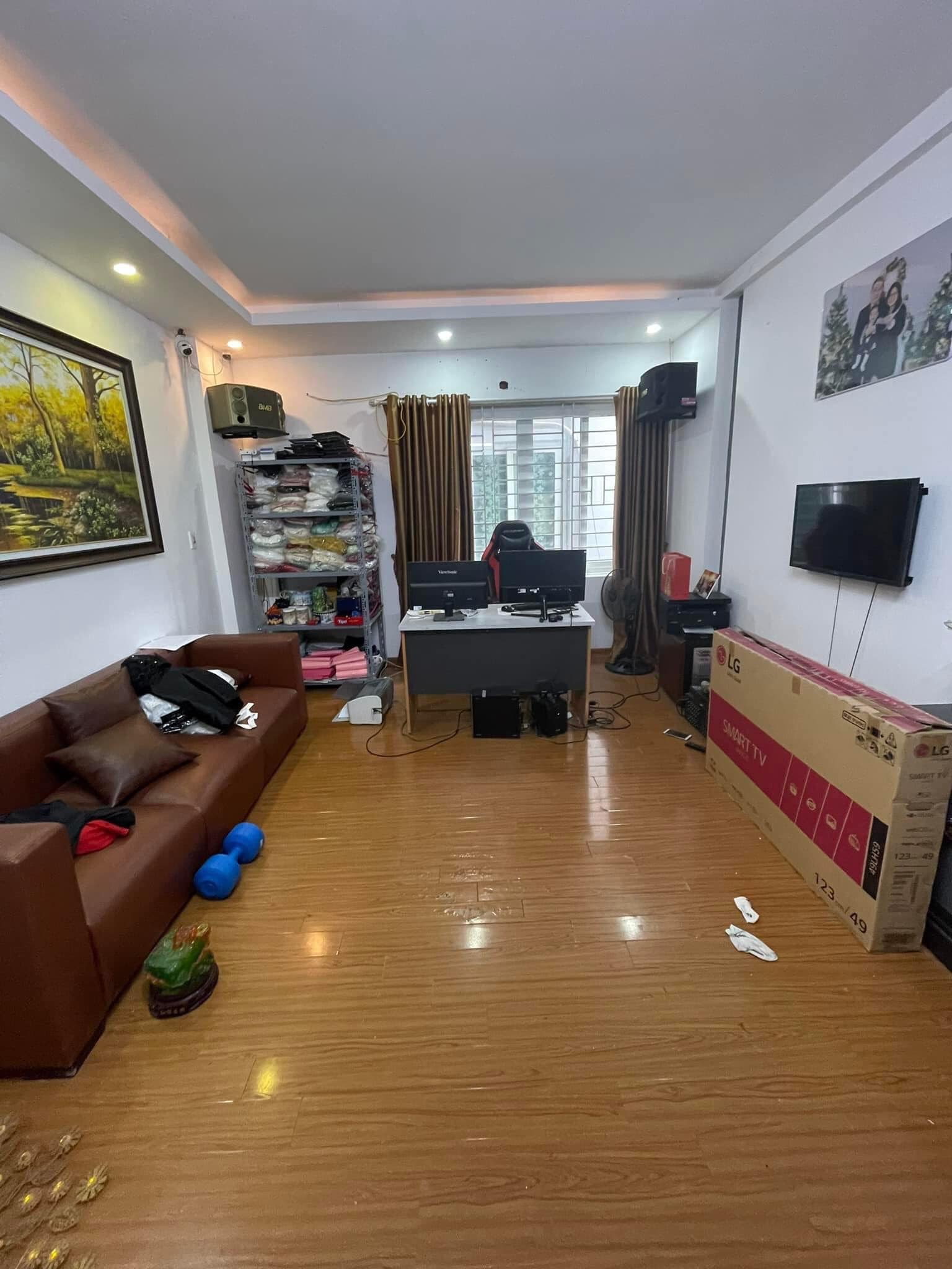 BÁN NHÀ 5 TẦNG ĐỊNH CÔNG - HOÀNG MAI, Diện tích 31m2, mt 4m giá 3.75 tỷ