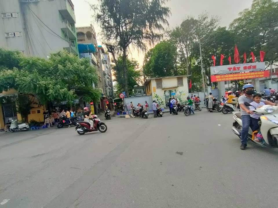 BÁN NHÀ MẶT PHỐ LÊ ĐẠI HÀNH 68M2 3 TẦNG - VỈA HÈ 6M - KINH DOANH SẦM UẤT – GIÁ 17.3 TỶ.