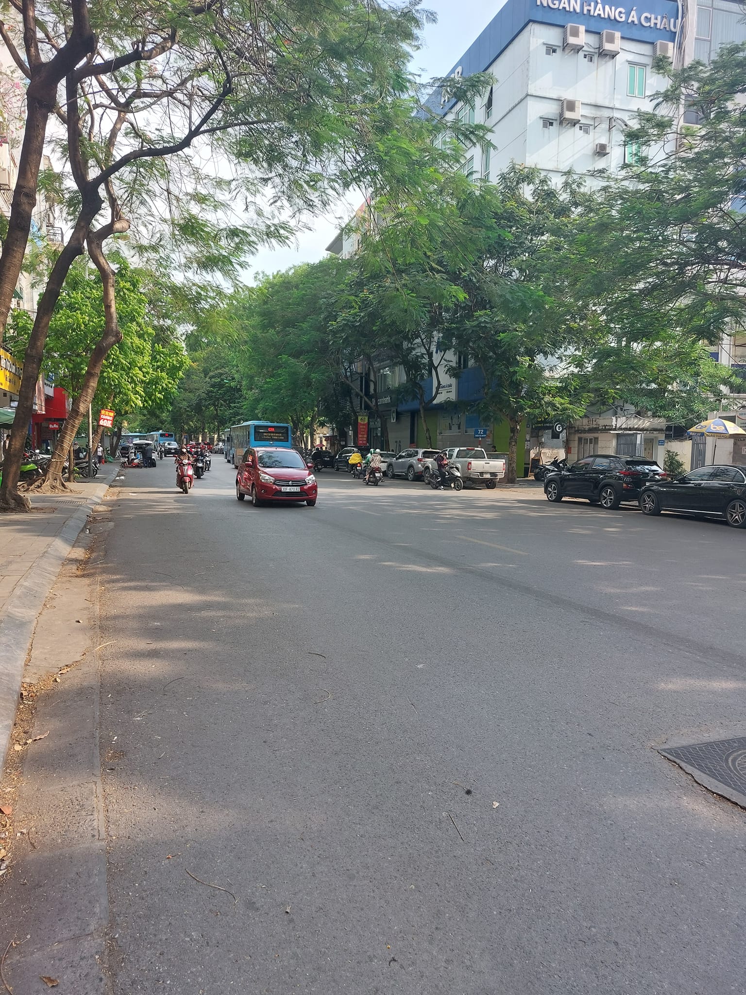 BÁN NHÀ MẶT PHỐ TRẦN ĐẠI NGHĨA 120M2 TẬP THỂ TẦNG 1– MT 5M - VỈA HÈ KINH DOANH – GIÁ 10 TỶ.