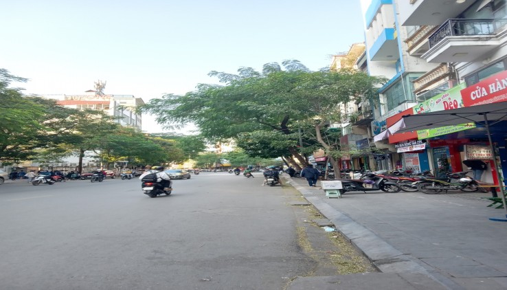 BÁN NHÀ MẶT PHỐ TRẦN ĐẠI NGHĨA 62M2 7 TẦNG THANG MÁY- MT 5M– KINH DOANH – GIÁ 23 TỶ.