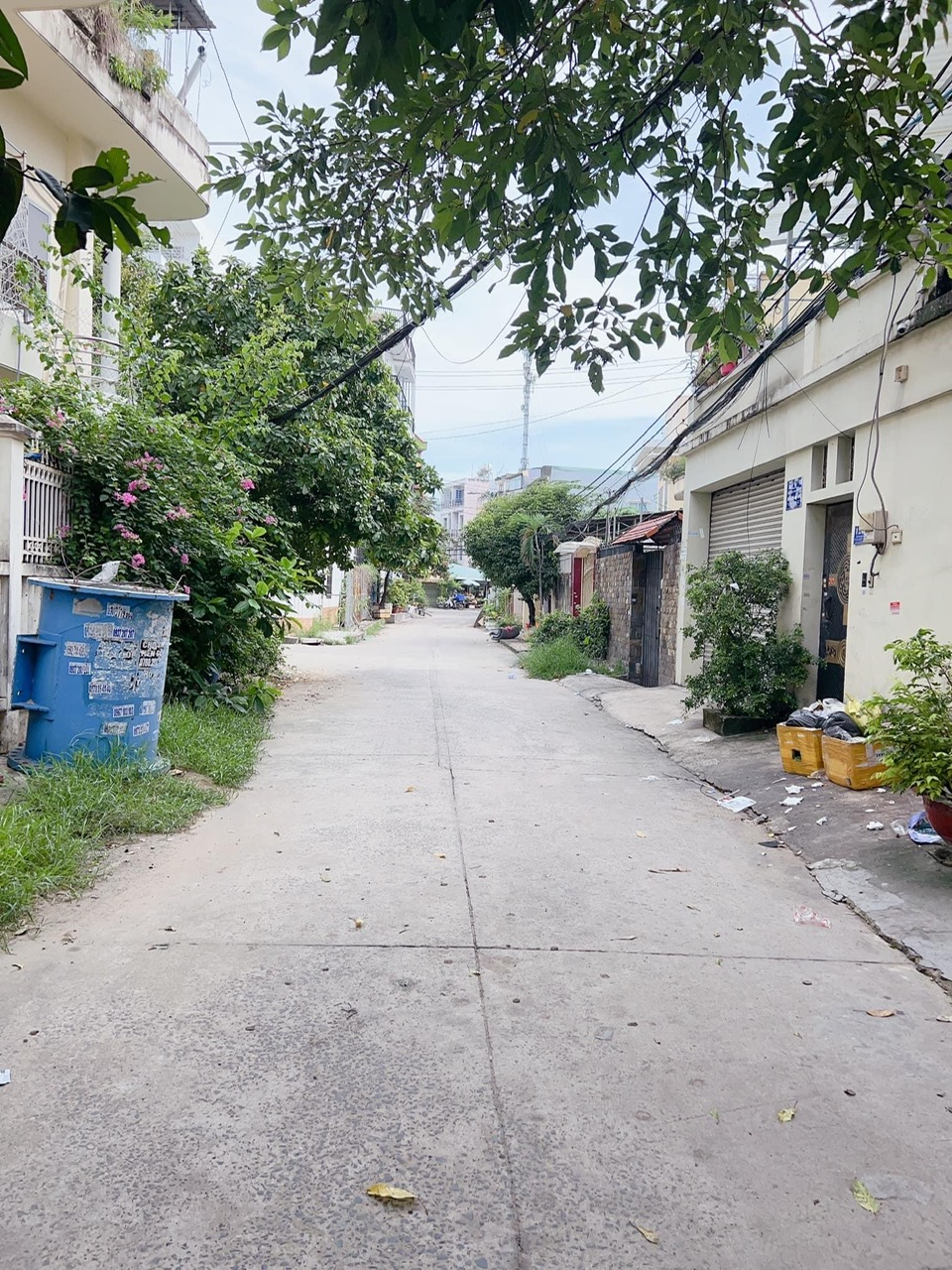 Bán Nhà chợ An Nhơn 64m2(5x13) Hẻm Xe Hơi 3 Tầng Chỉ 6,2 Tỷ.