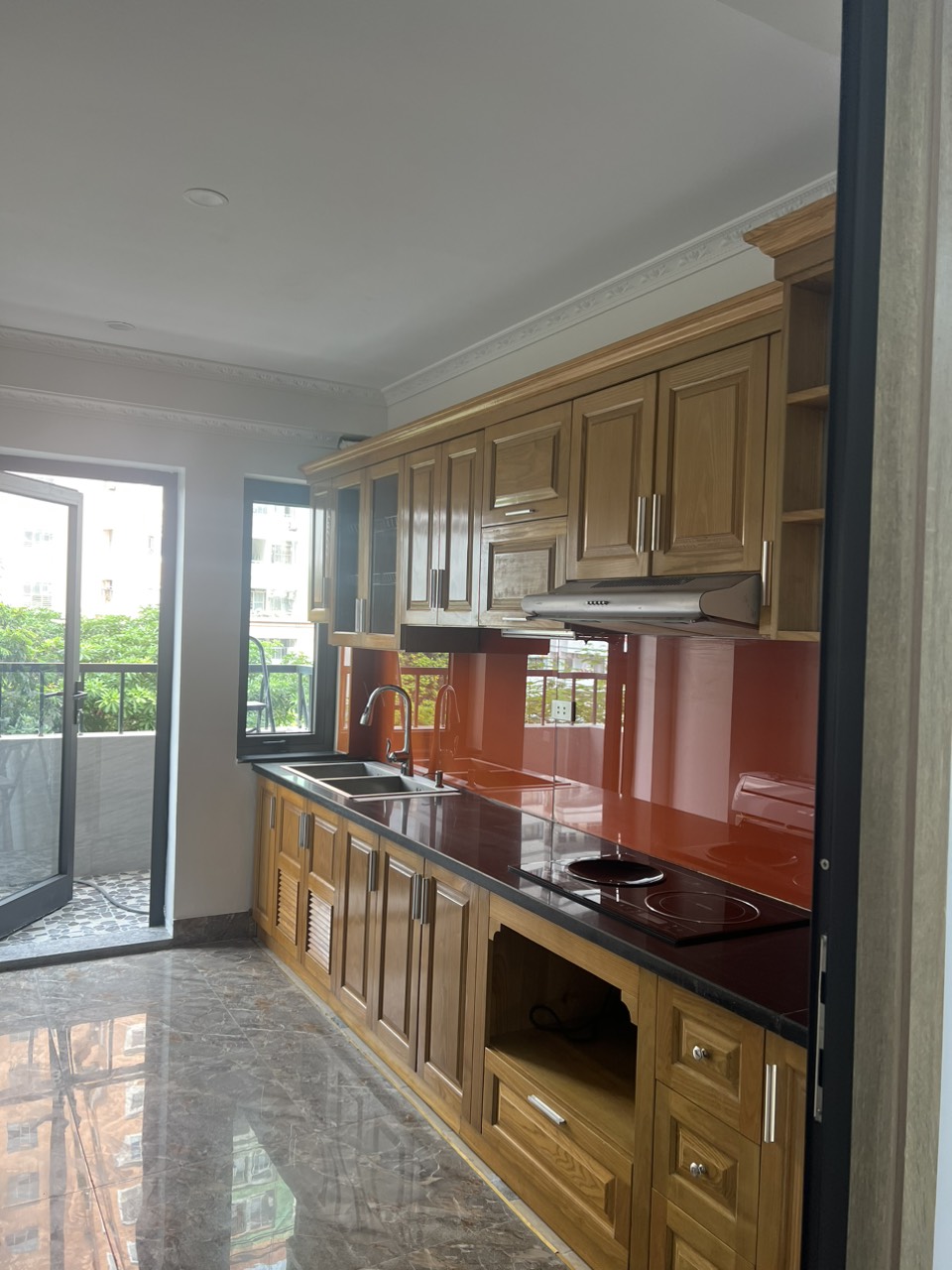 Cần bán căn chung cư phố Mỹ Đình 1 , 90m2, 3N2VS, Giá 3 Tỷ3.