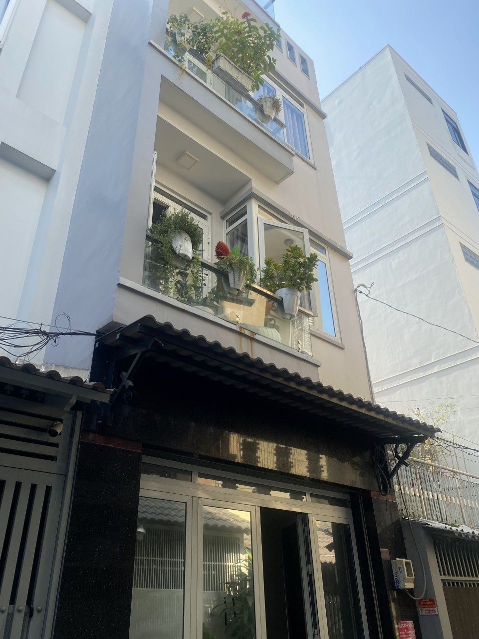 NGộp Bán Nhà Tân Sơn Nhì, Tân Phú 4 tấm - HXH Tránh Kinh Doanh