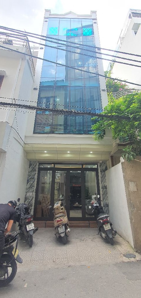 NHÀ PHỐ THÁI HÀ, MẶT NGÕ PHÂN LÔ, Ô TÔ TRÁNH, THÔNG, KINH DOANH NGÀY ĐÊM BẤT CHẤP. GÍA CHƯA ĐÊN 15 TỶ.