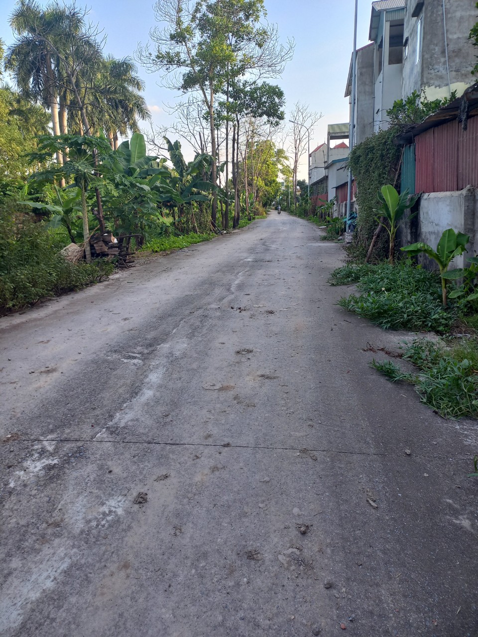 ĐẤT HIẾM NGÕ 295 THẠCH BÀN 45M2 - 3.215 TỶ KINH DOANH.