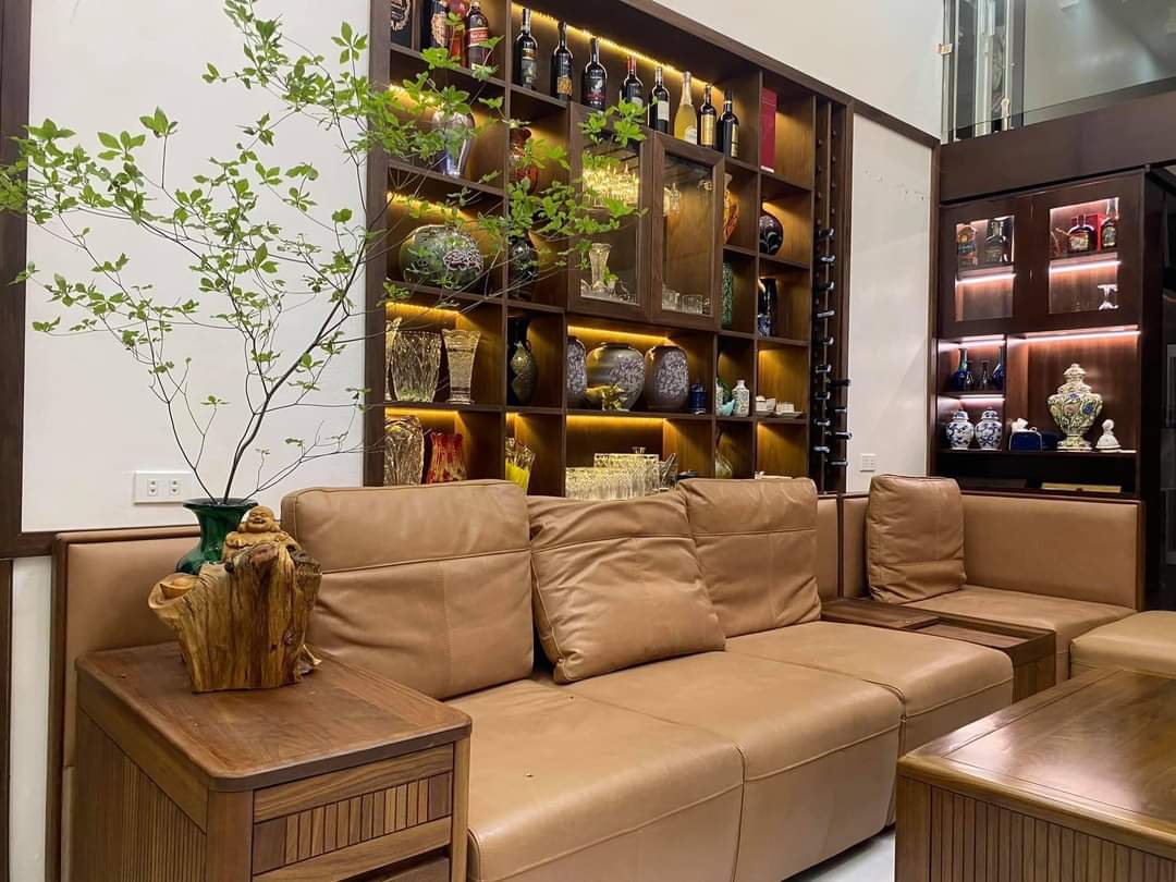 Nhà phố Xuân La, Tây Hồ, 250m2, Mặt tiền 8m, Kinh doanh, Ô tô tải tránh, giá thương lượng