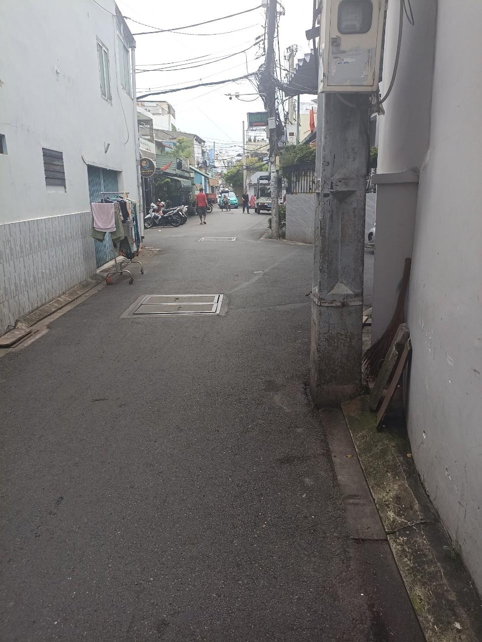 Nhà bán,7tầng,5x8m2,hẻm oto,thích quảng đức,phú nhuận,giá:7,3ty.